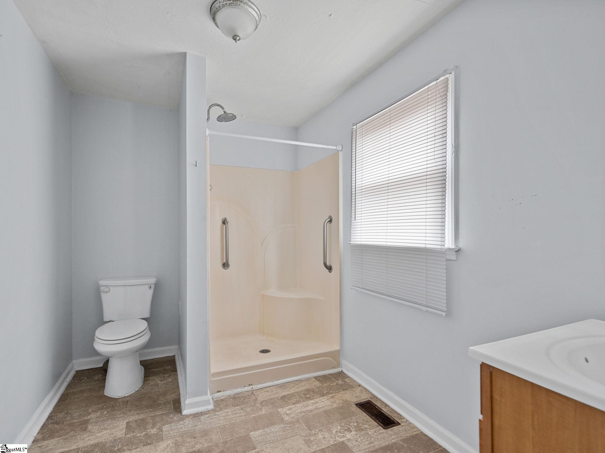 2860 New Cut Road Property Photo 18