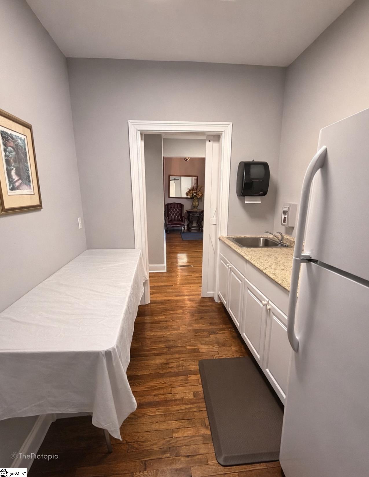 307 Fairvew Street Property Photo 12