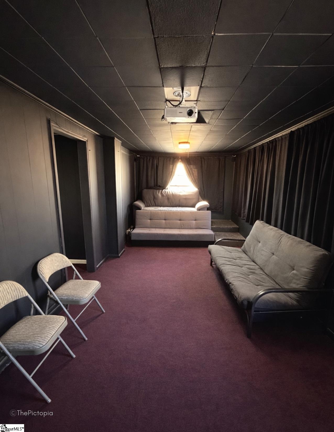 307 Fairvew Street Property Photo 20