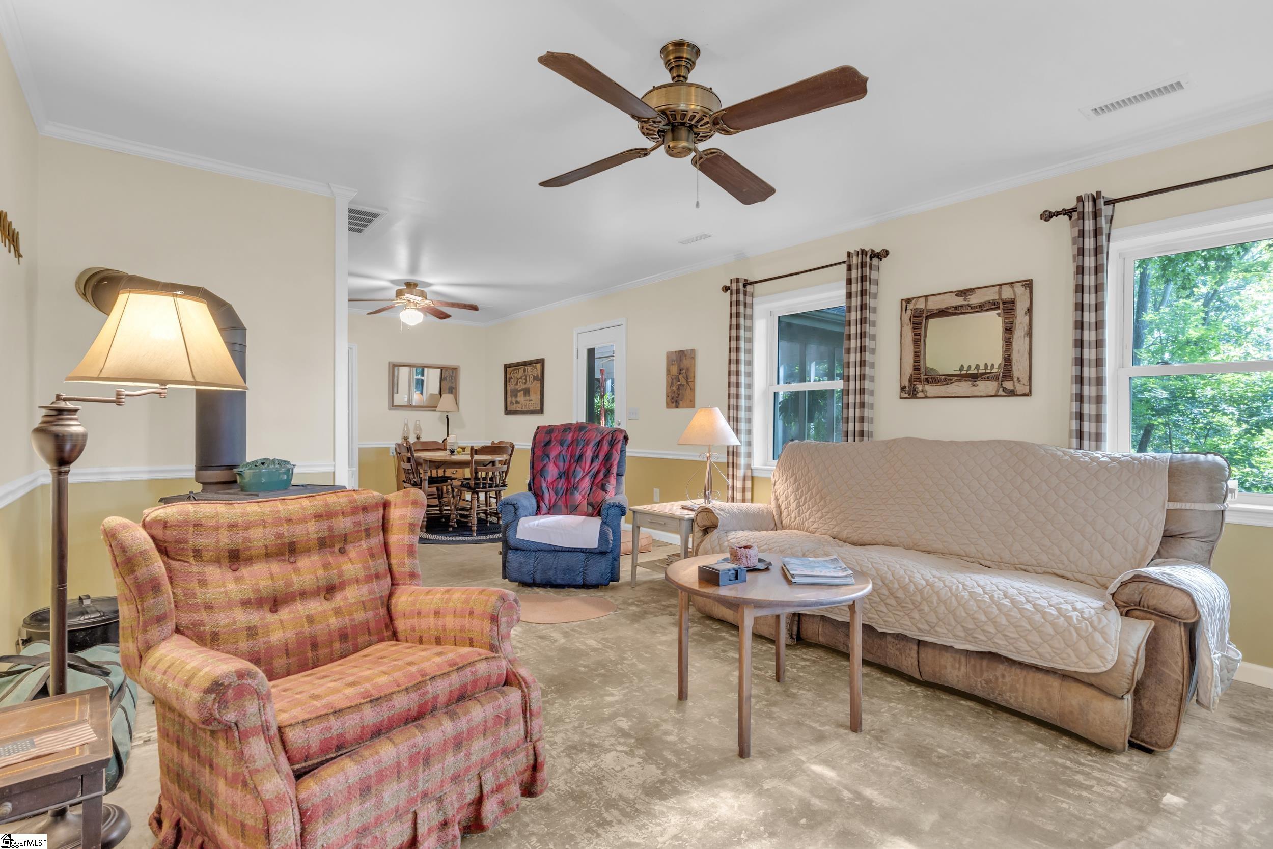 3605 Skyuka Mountain Road Property Photo 5