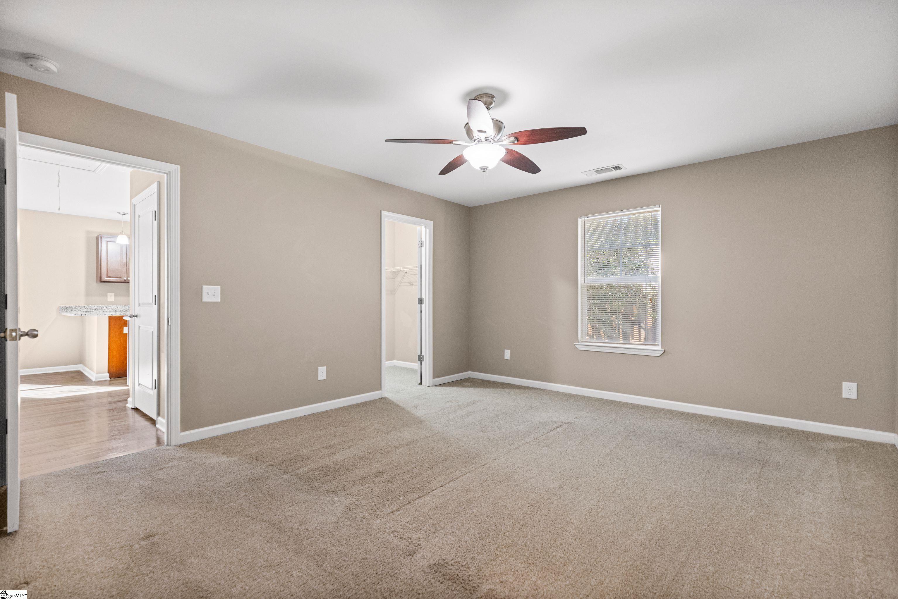 207 Ridgeway Drive Property Photo 16