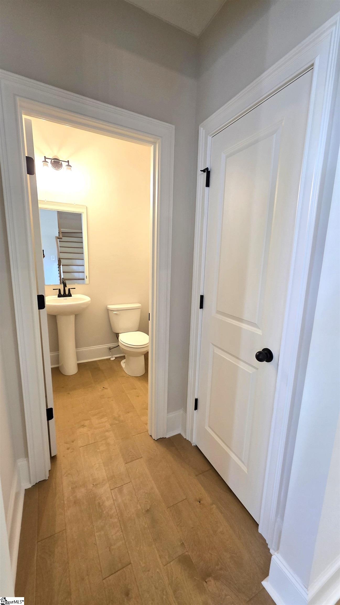 243 Holly Branch Road Property Photo 5