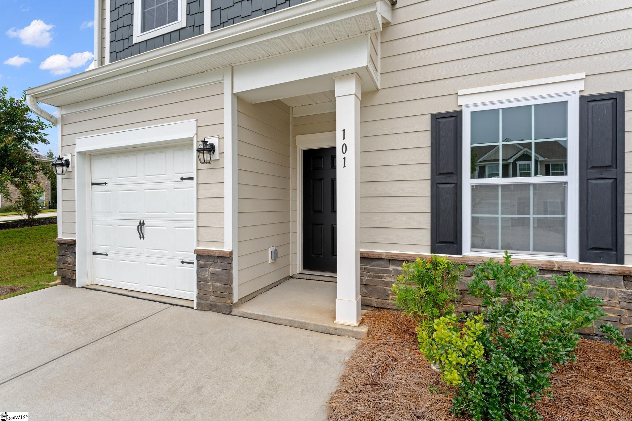 101 Paneer Lane Property Photo 3