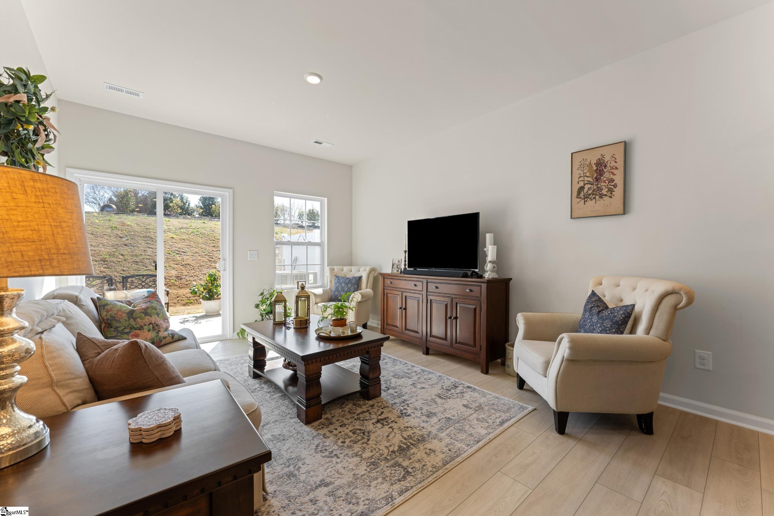 101 Paneer Lane Property Photo 4