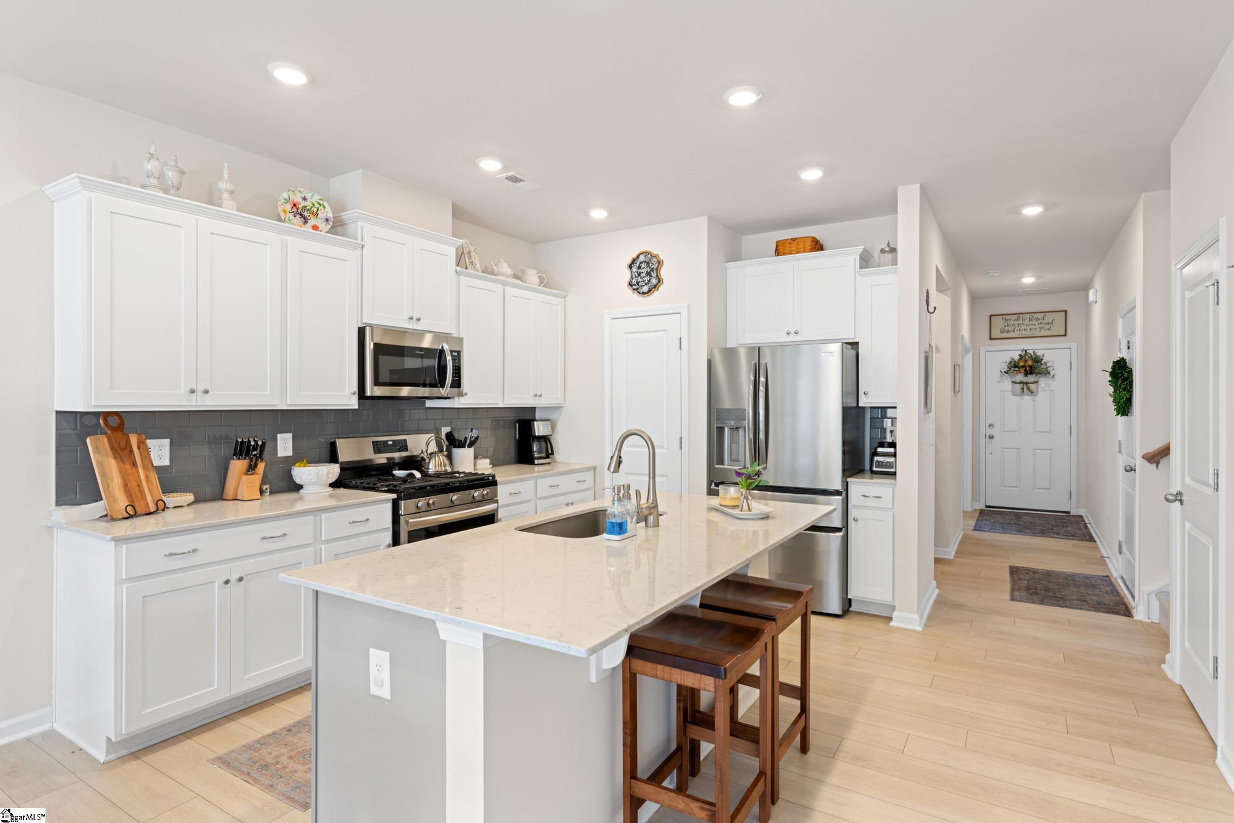 101 Paneer Lane Property Photo 8