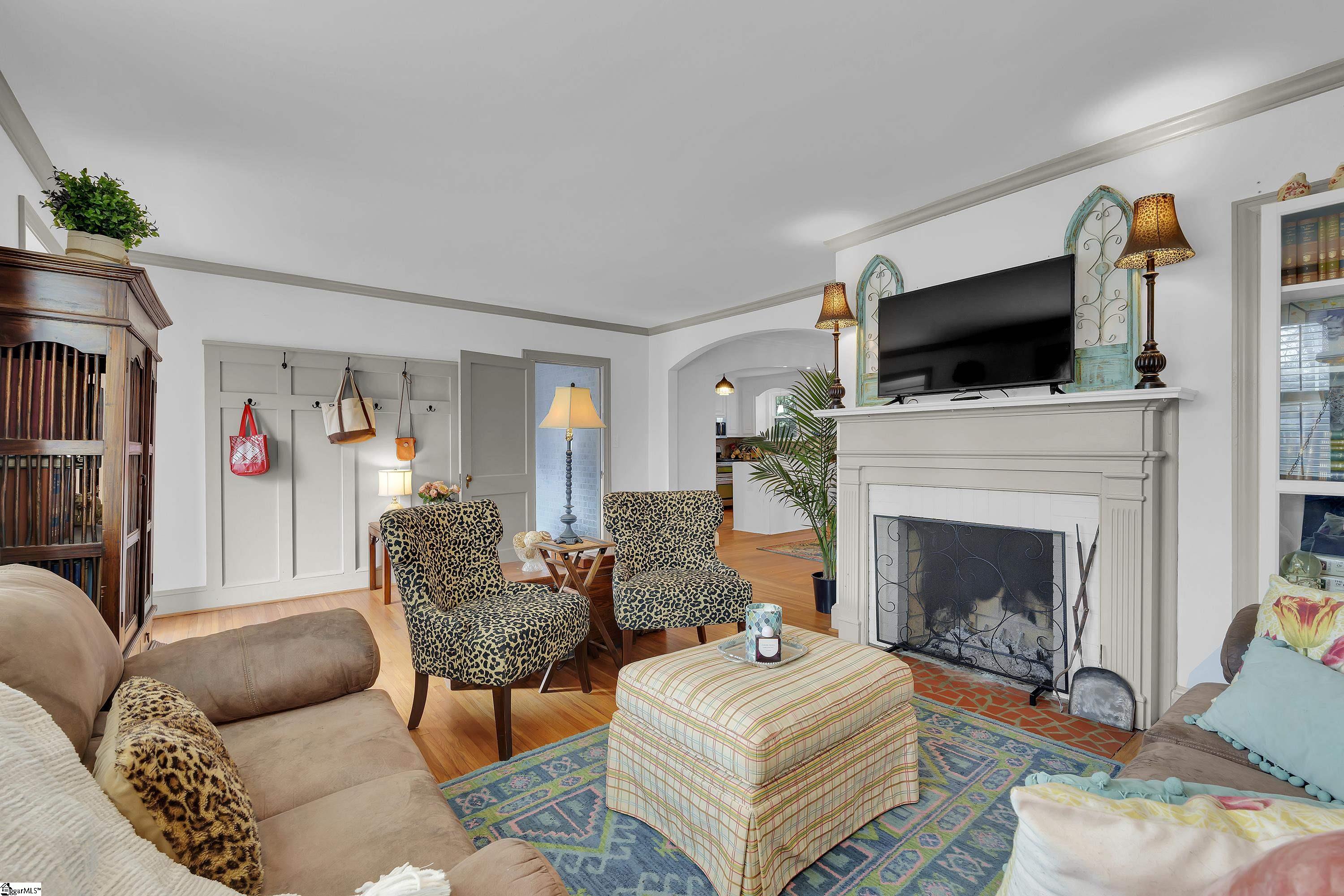 13 Club Drive Property Photo 5