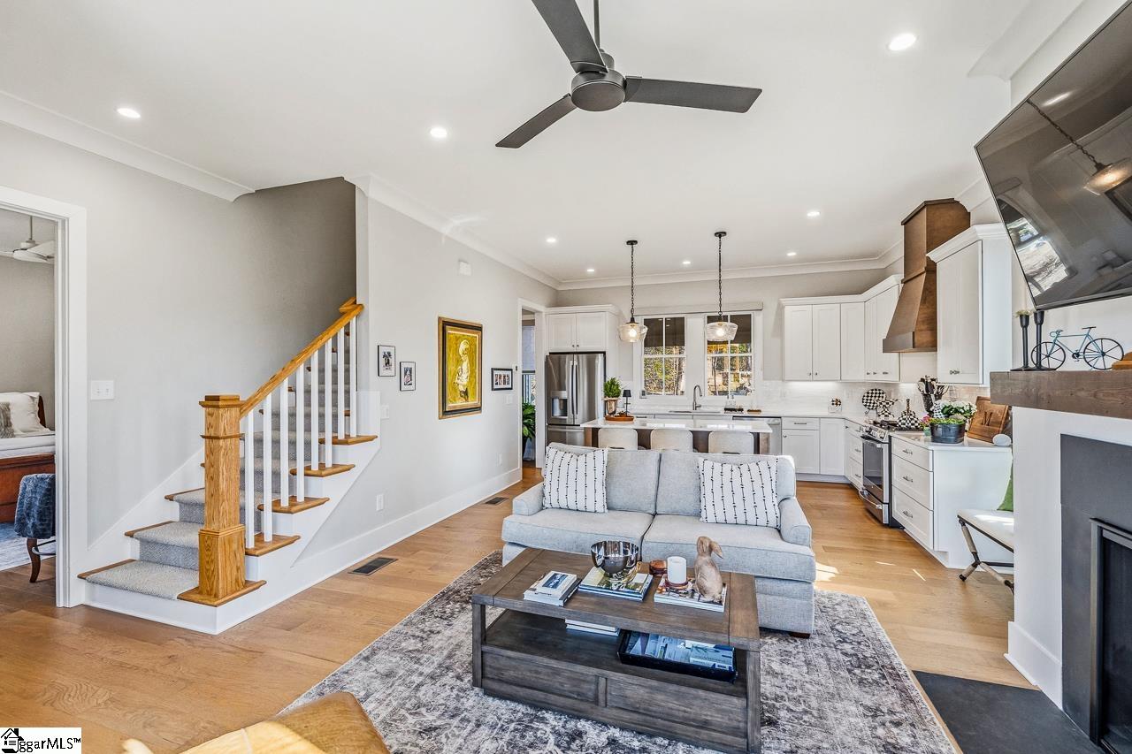125 Verdure Drive Property Photo 8