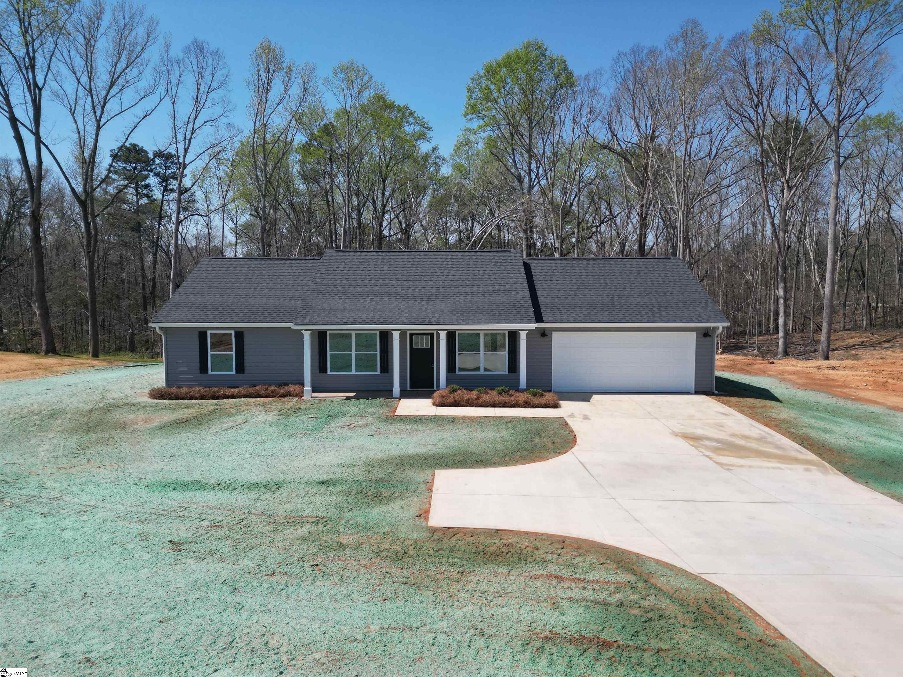 9892 Highway 252 Property Photo 1