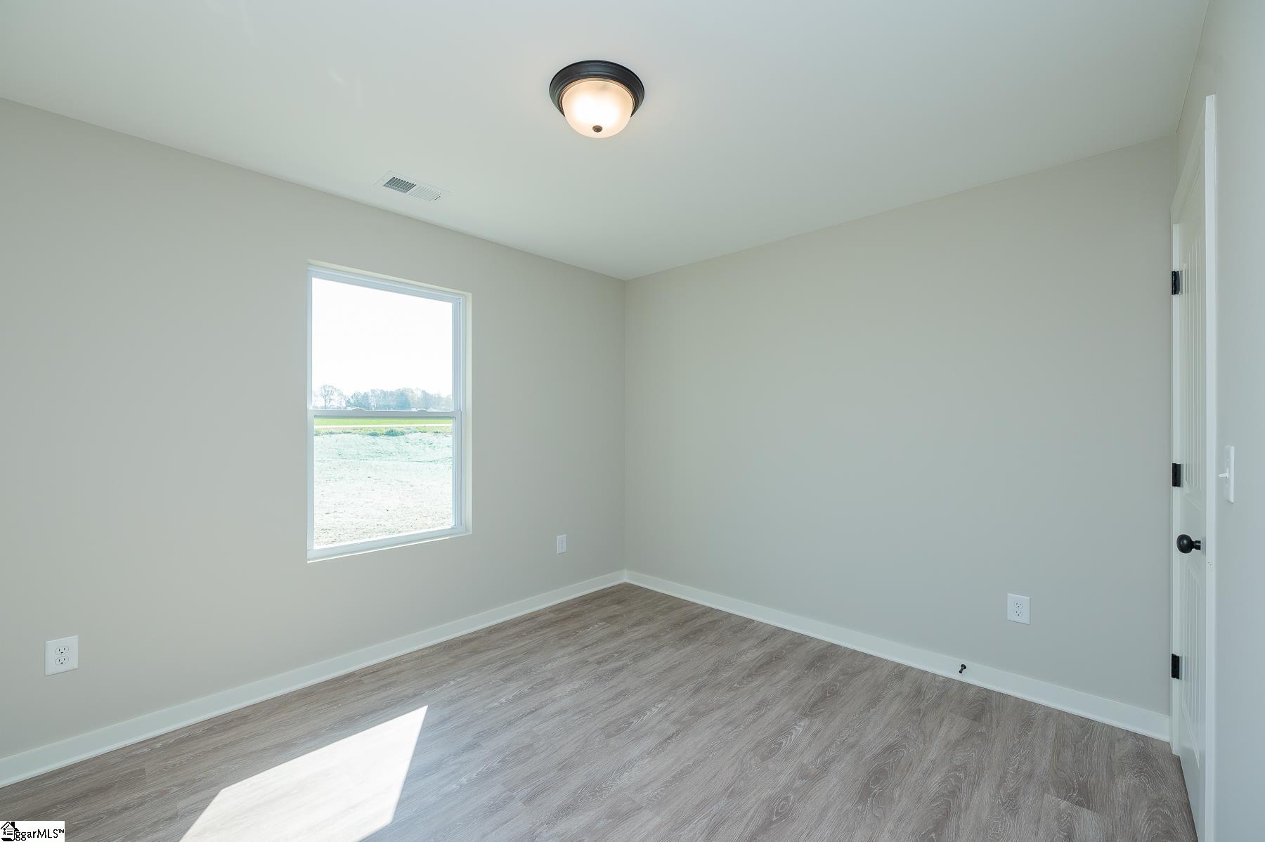 9892 Highway 252 Property Photo 20