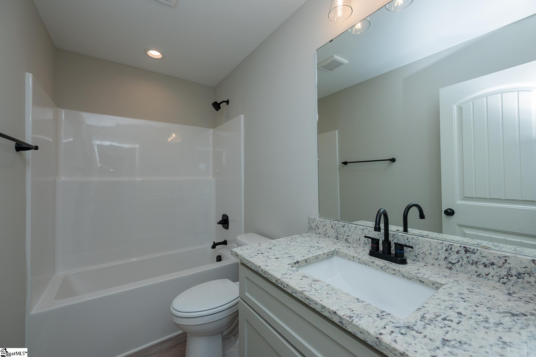 9892 Highway 252 Property Photo 22