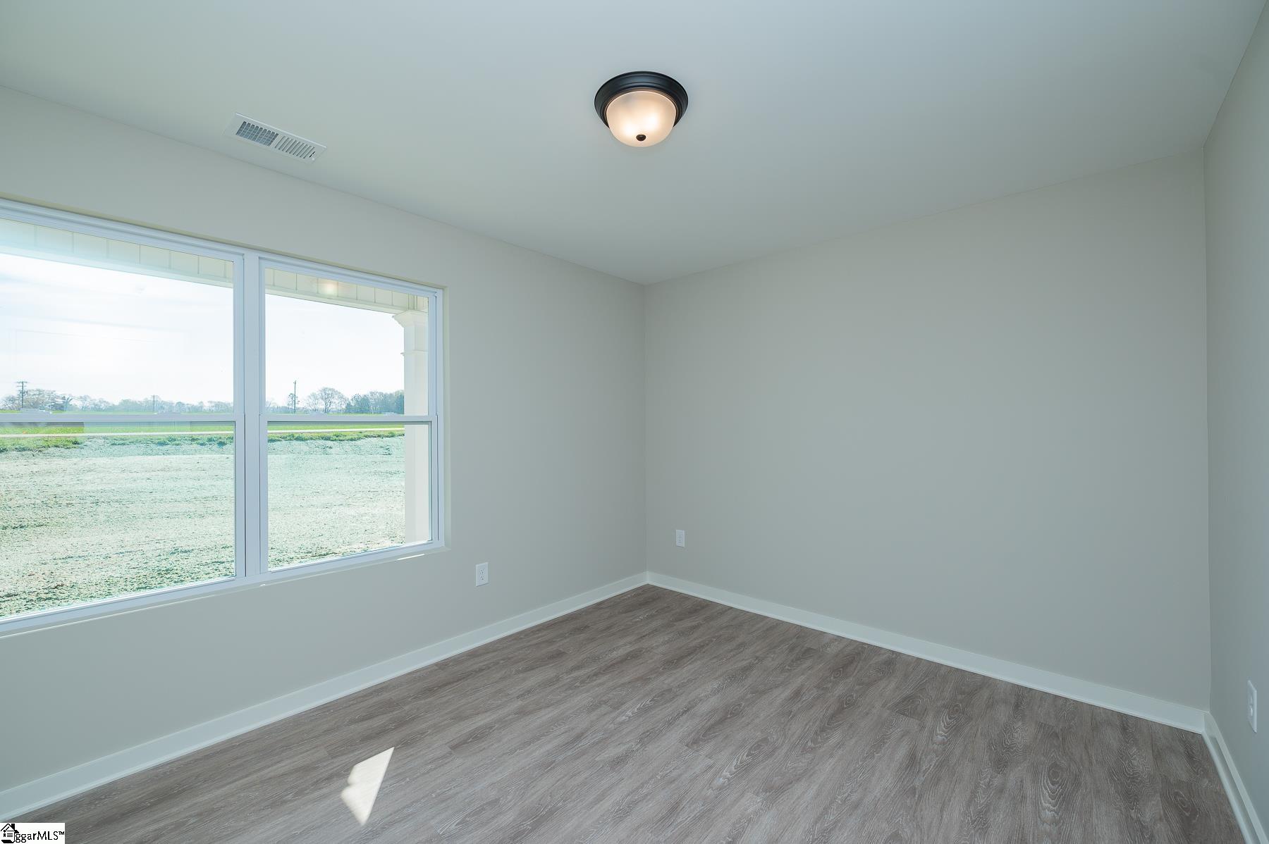 9892 Highway 252 Property Photo 23