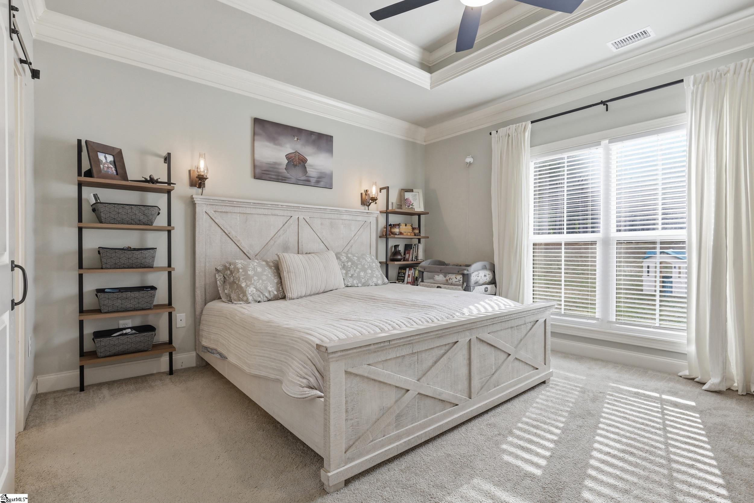 1585544 Property Photo 11