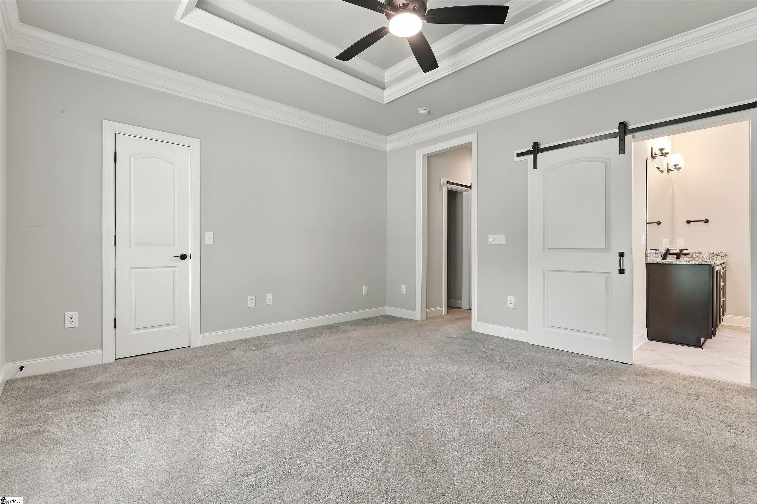 1585544 Property Photo 18