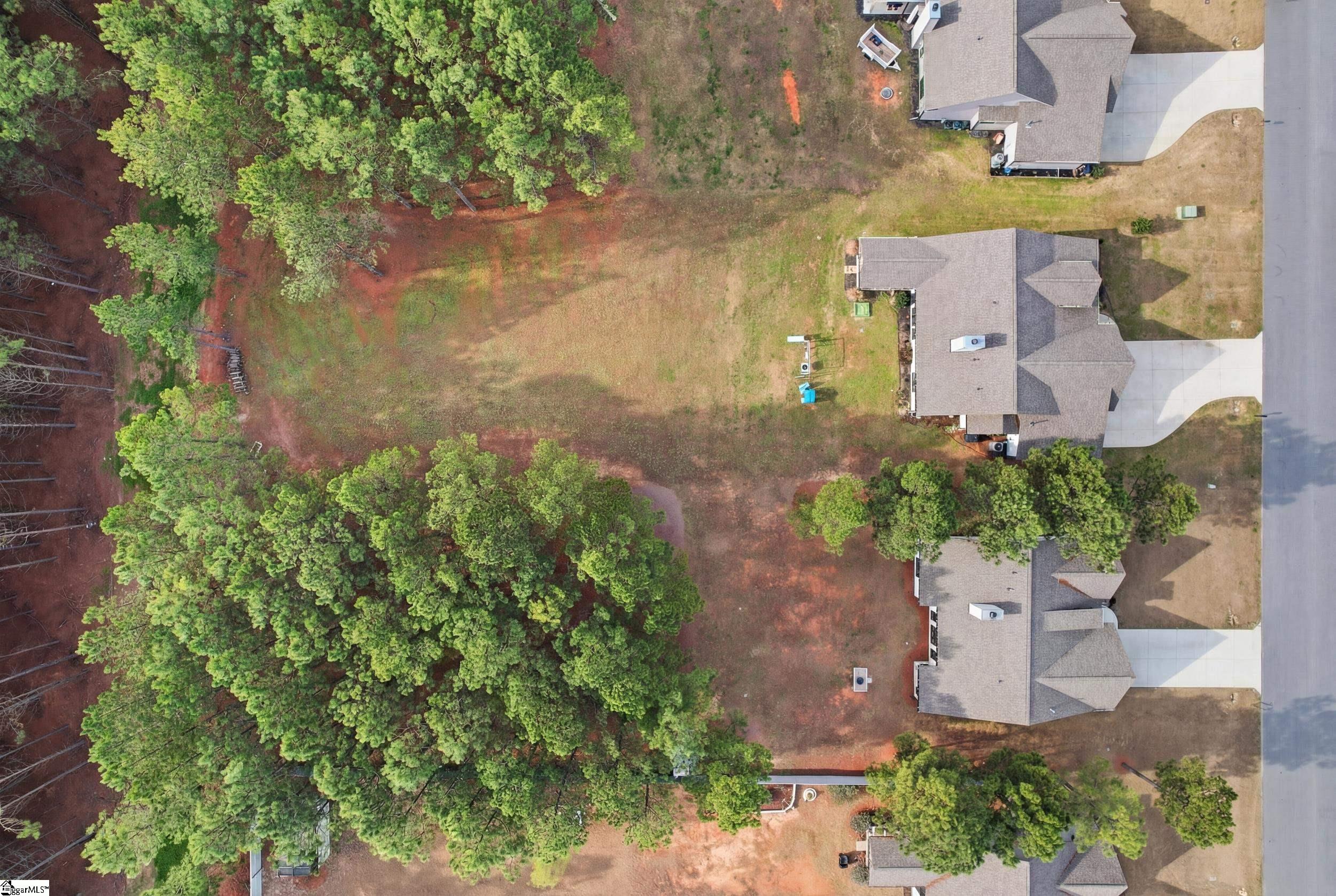 1585544 Property Photo 25