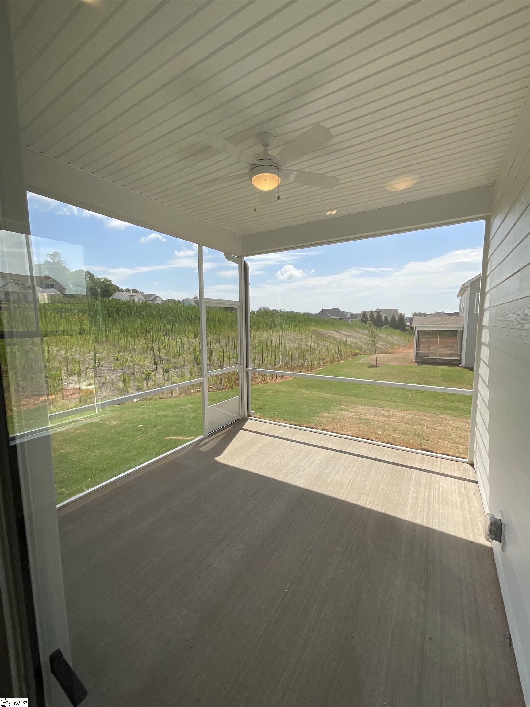 401 Rustic Outland Drive Property Photo 14