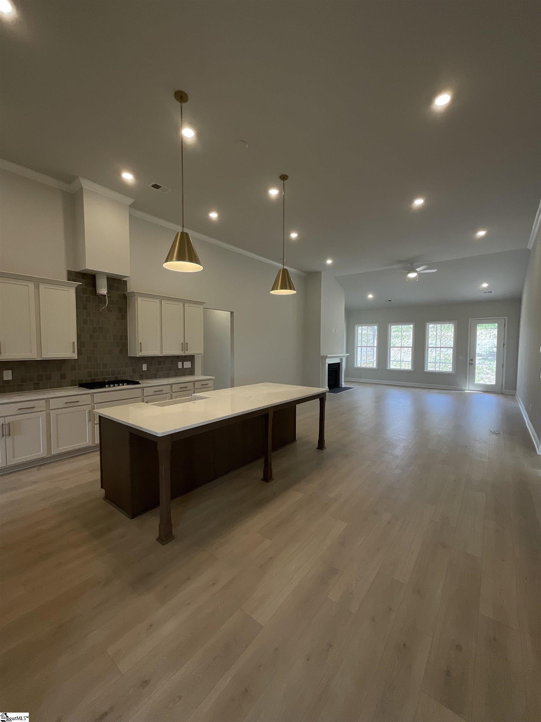 608 Timber Grove Drive Property Photo 9