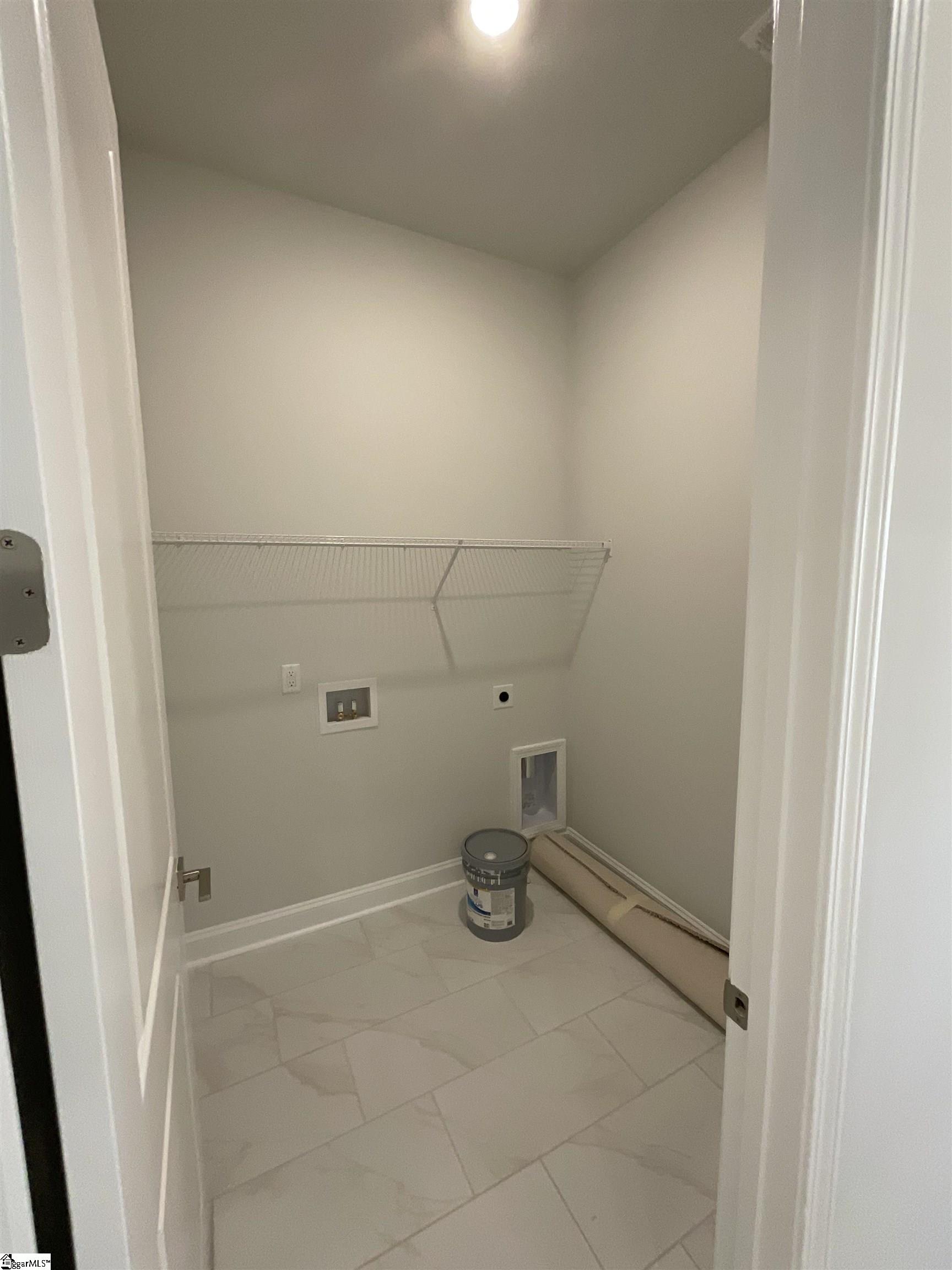 608 Timber Grove Drive Property Photo 16