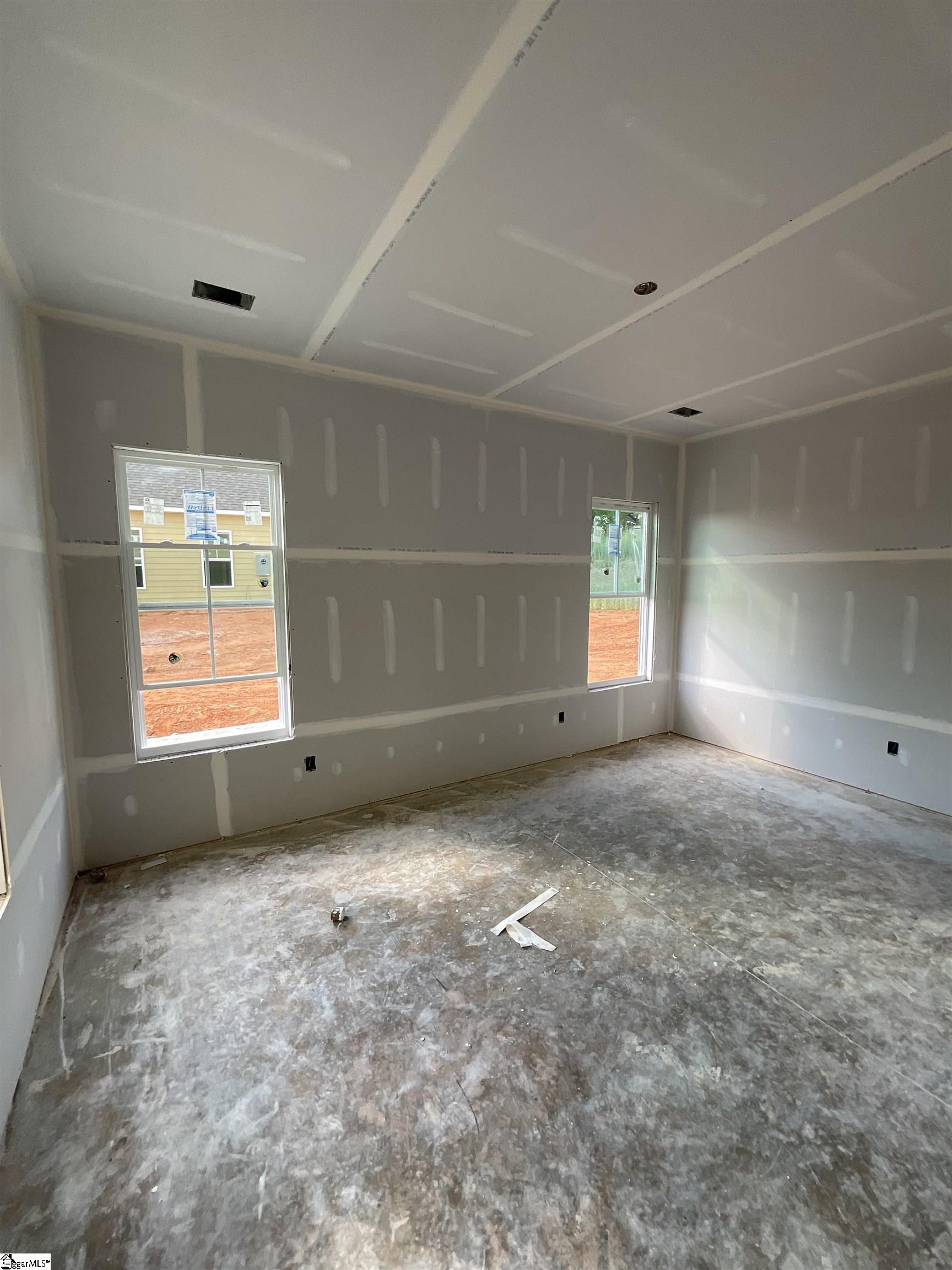 606 Timber Grove Drive Property Photo 9