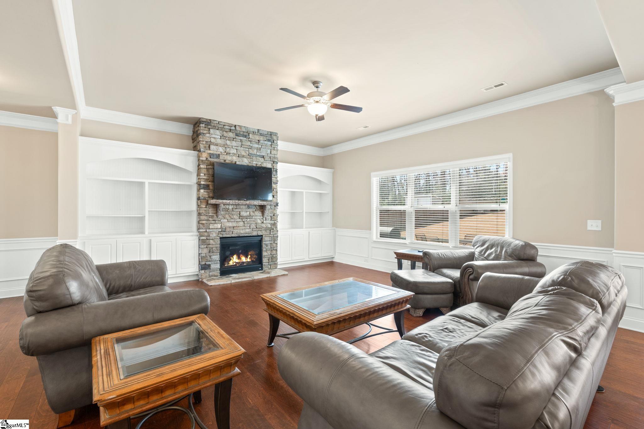 112 Ivy Woods Court Property Photo 12