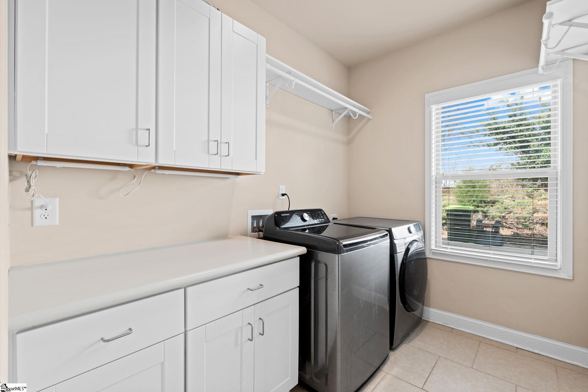 112 Ivy Woods Court Property Photo 13