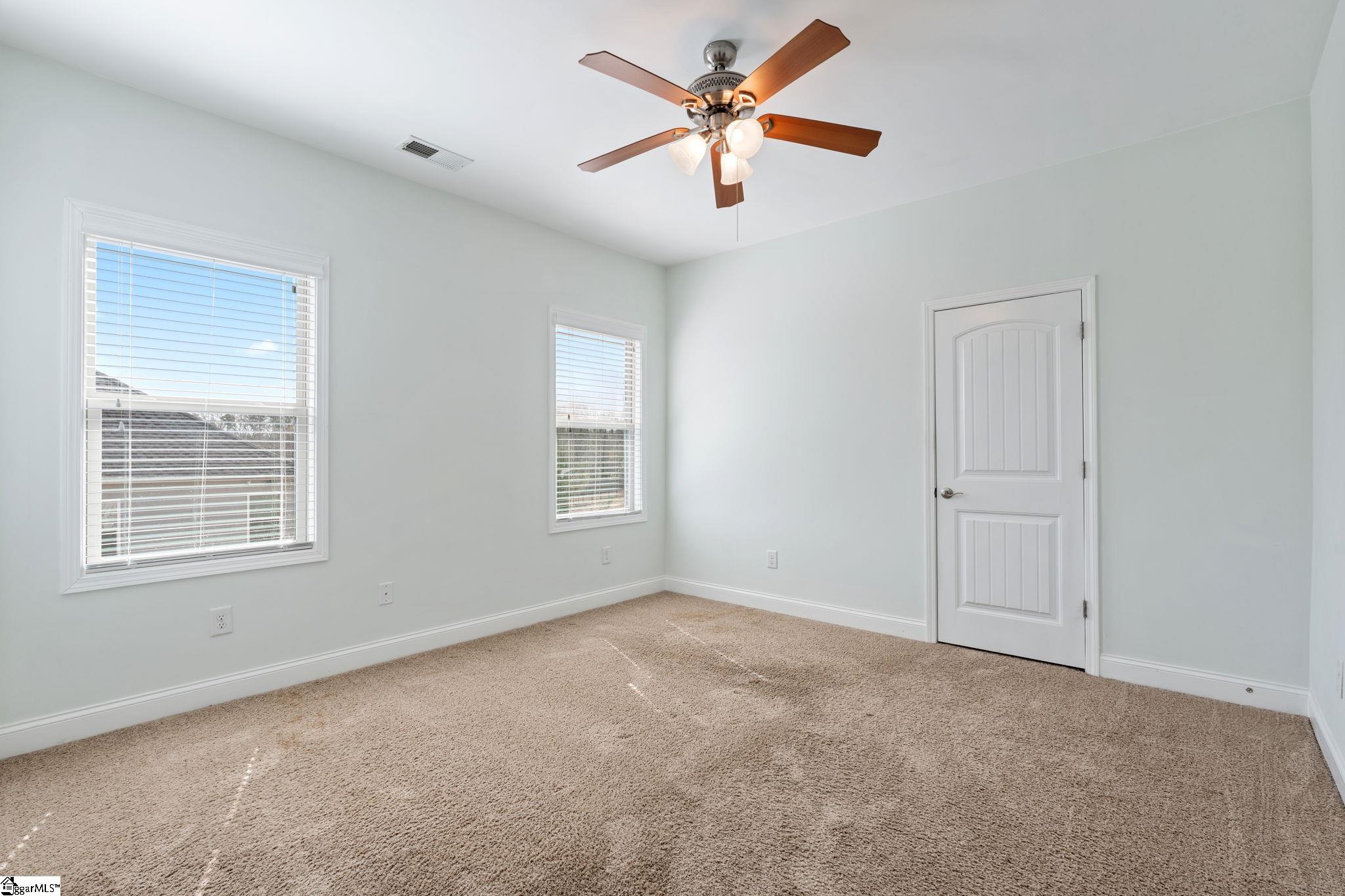 112 Ivy Woods Court Property Photo 24