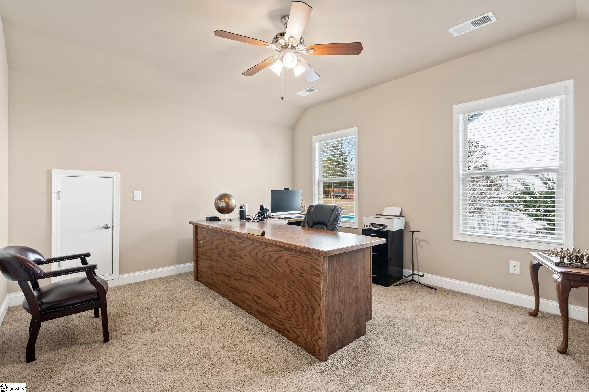 112 Ivy Woods Court Property Photo 25