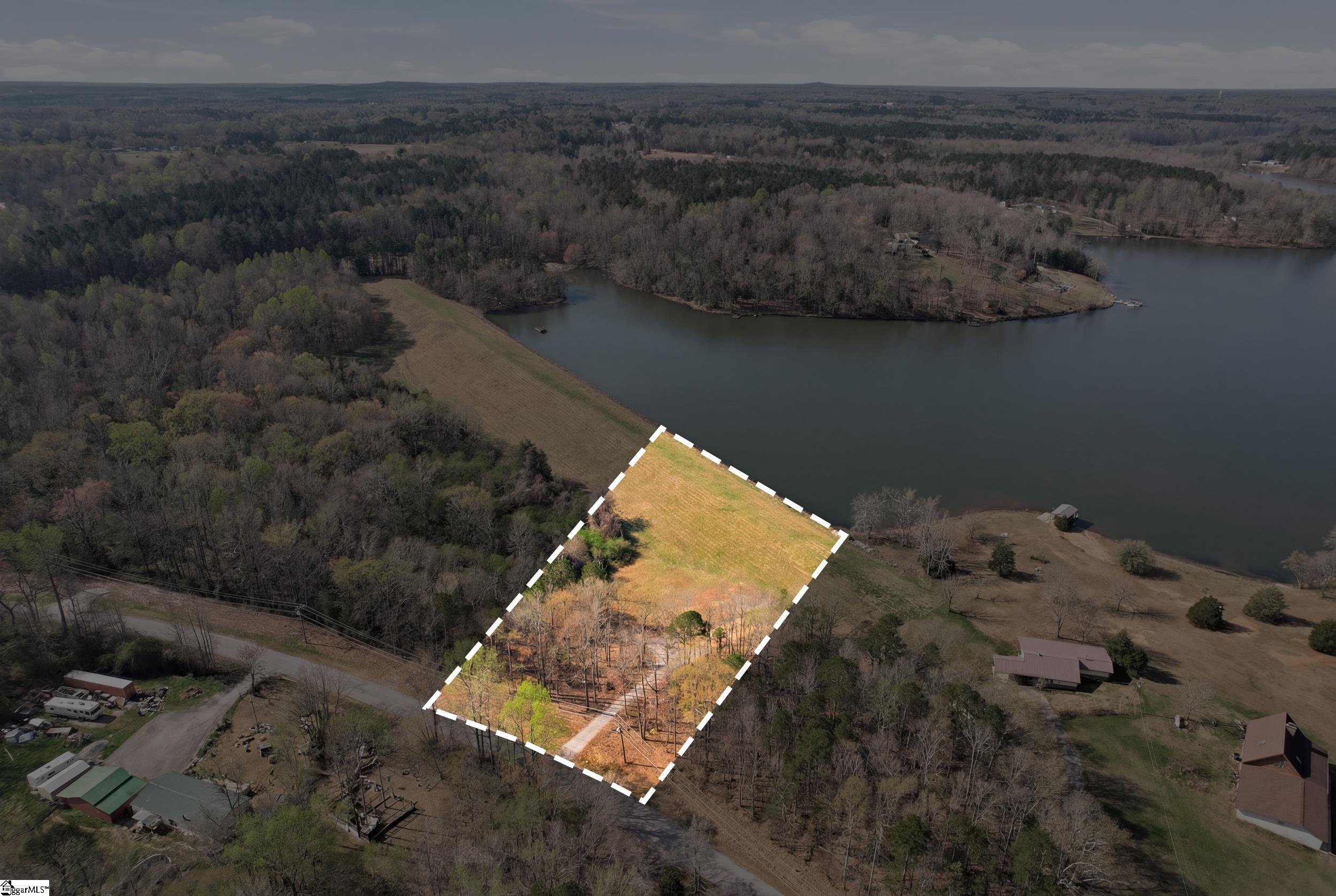 1274 Martins Lake Road Property Photo 3