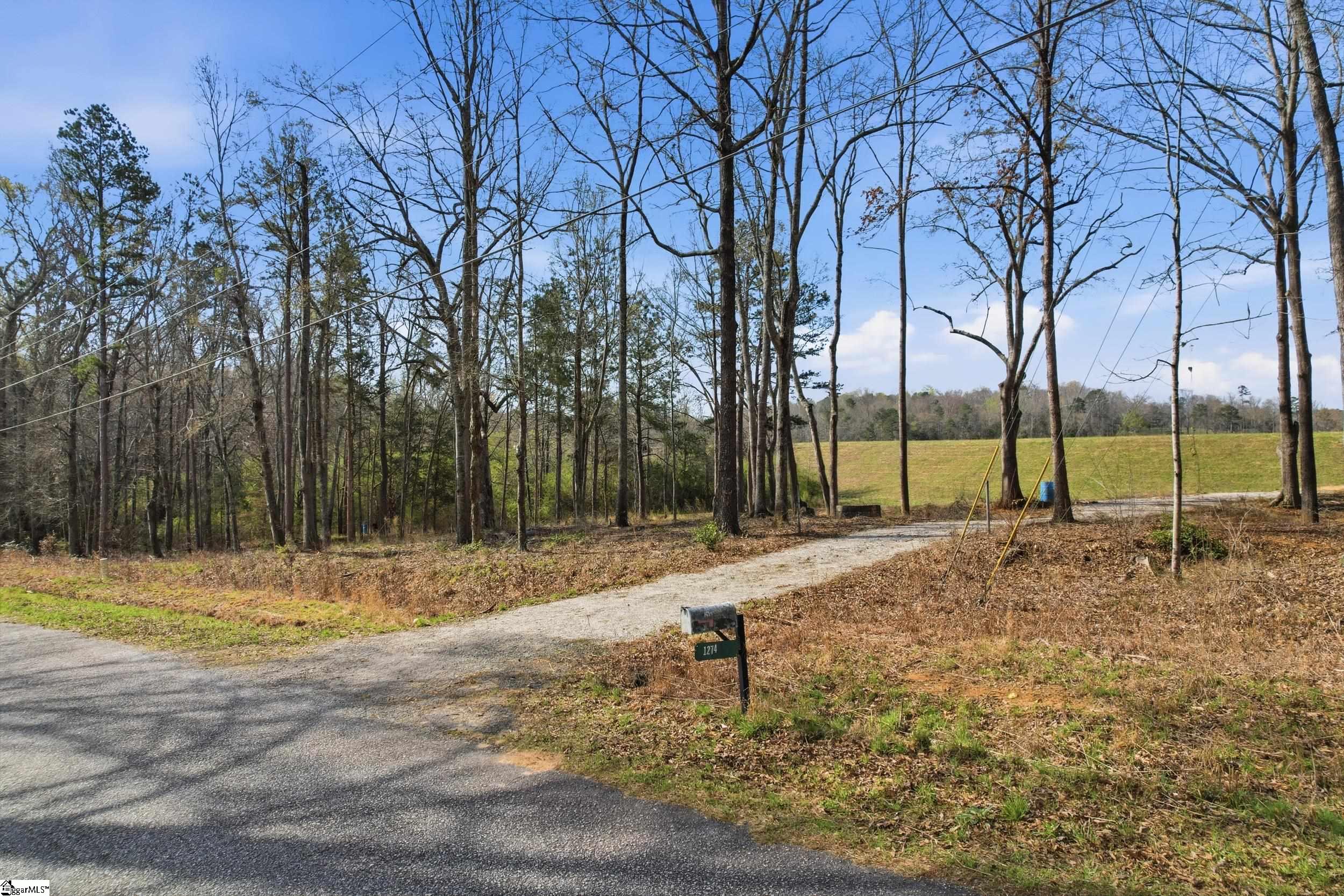 1274 Martins Lake Road Property Photo 6
