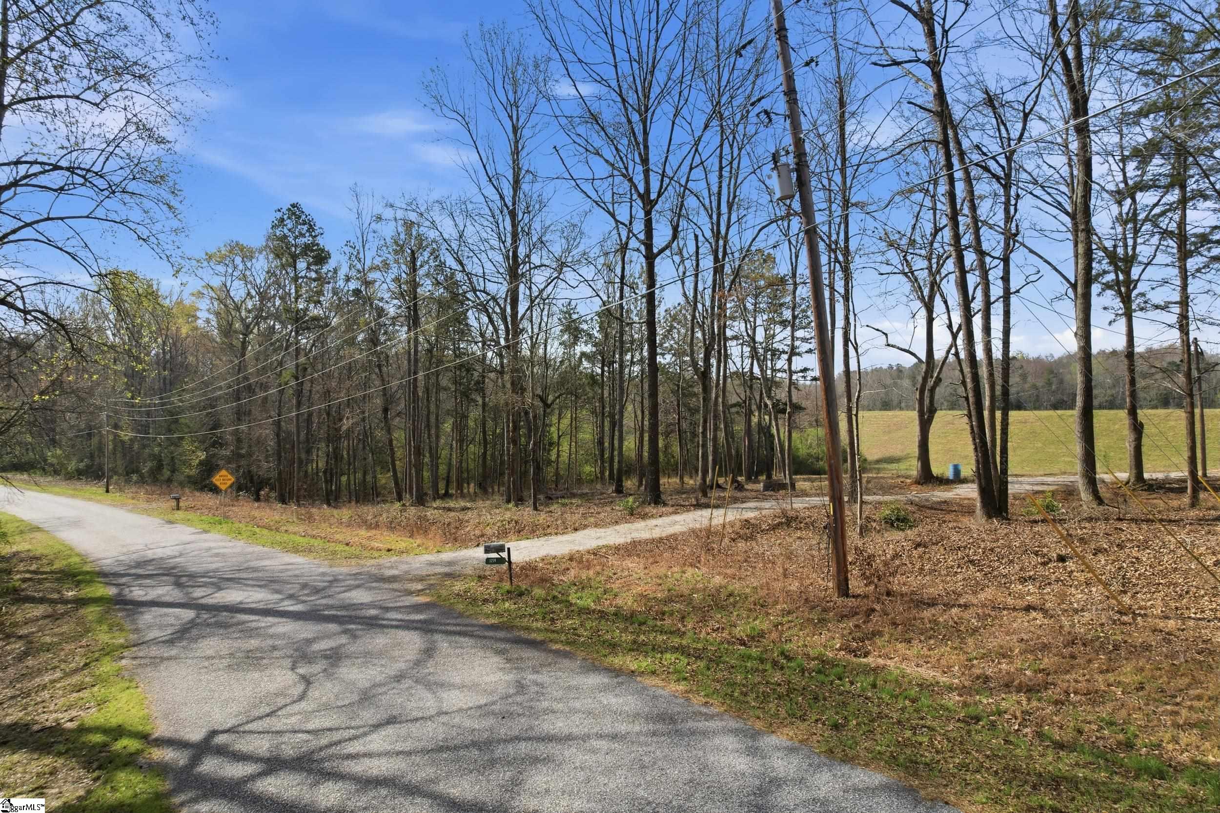 1274 Martins Lake Road Property Photo 7