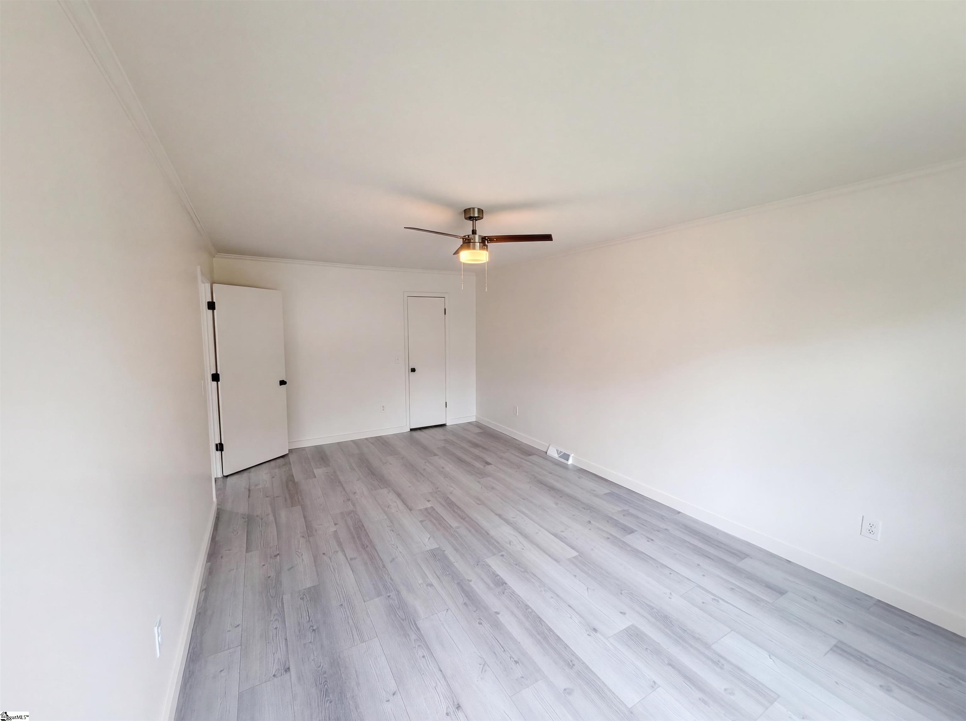 105 Foxhall Court Property Photo 4