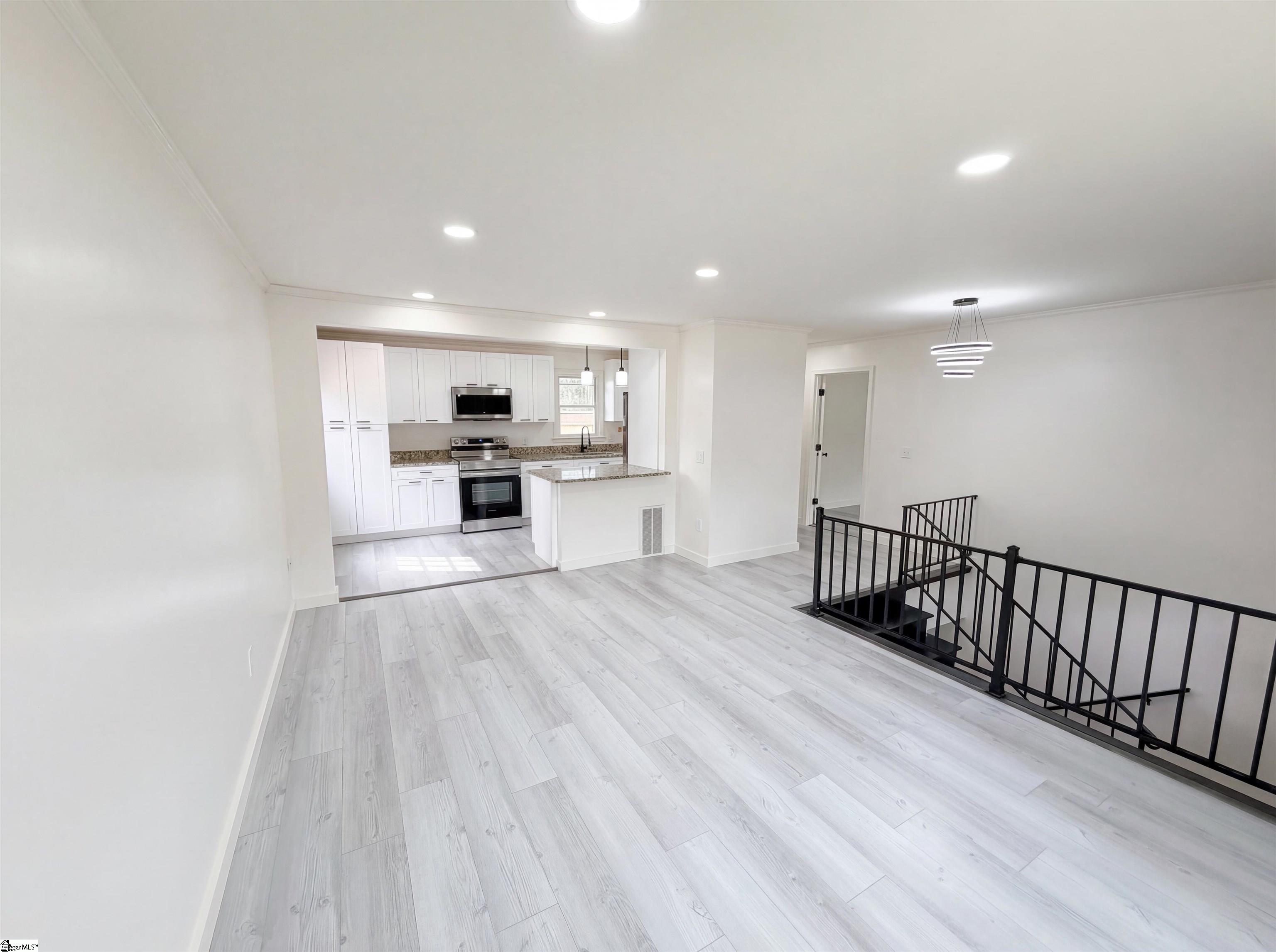 105 Foxhall Court Property Photo 11
