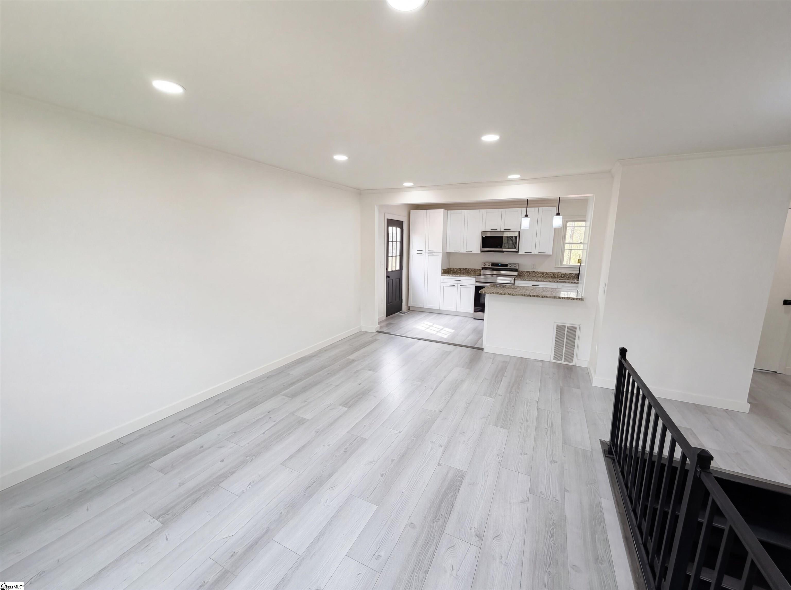 105 Foxhall Court Property Photo 12
