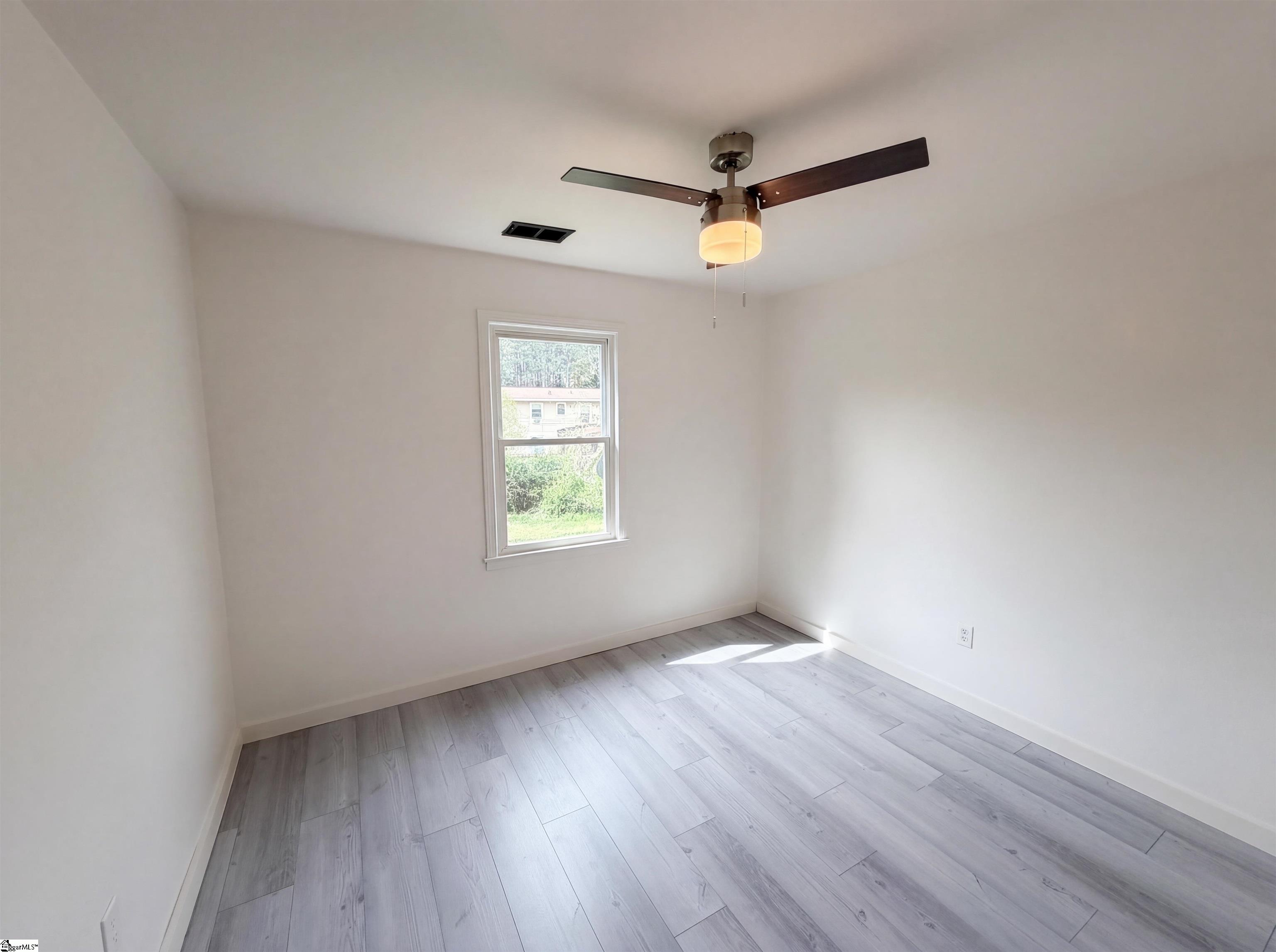 105 Foxhall Court Property Photo 20