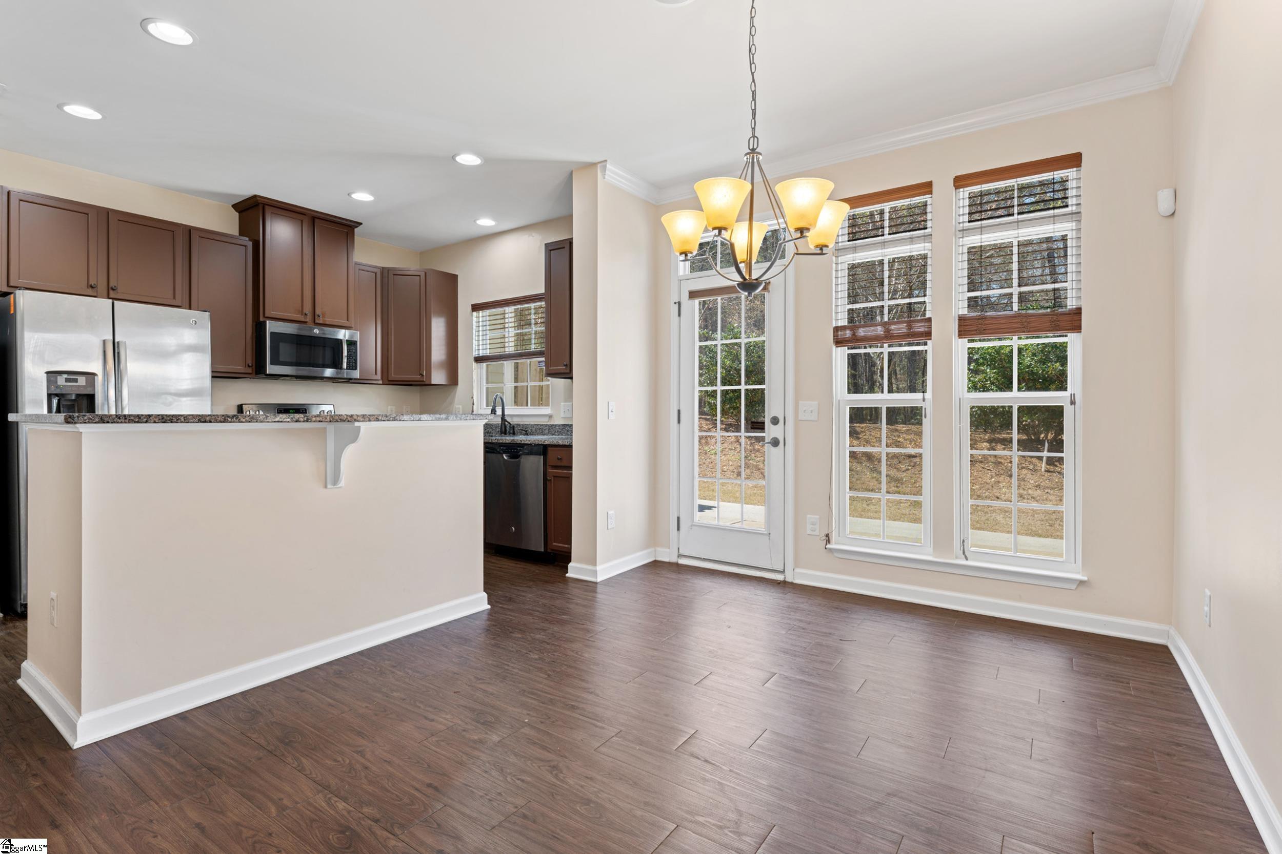127 Emerywood Lane Property Photo 3