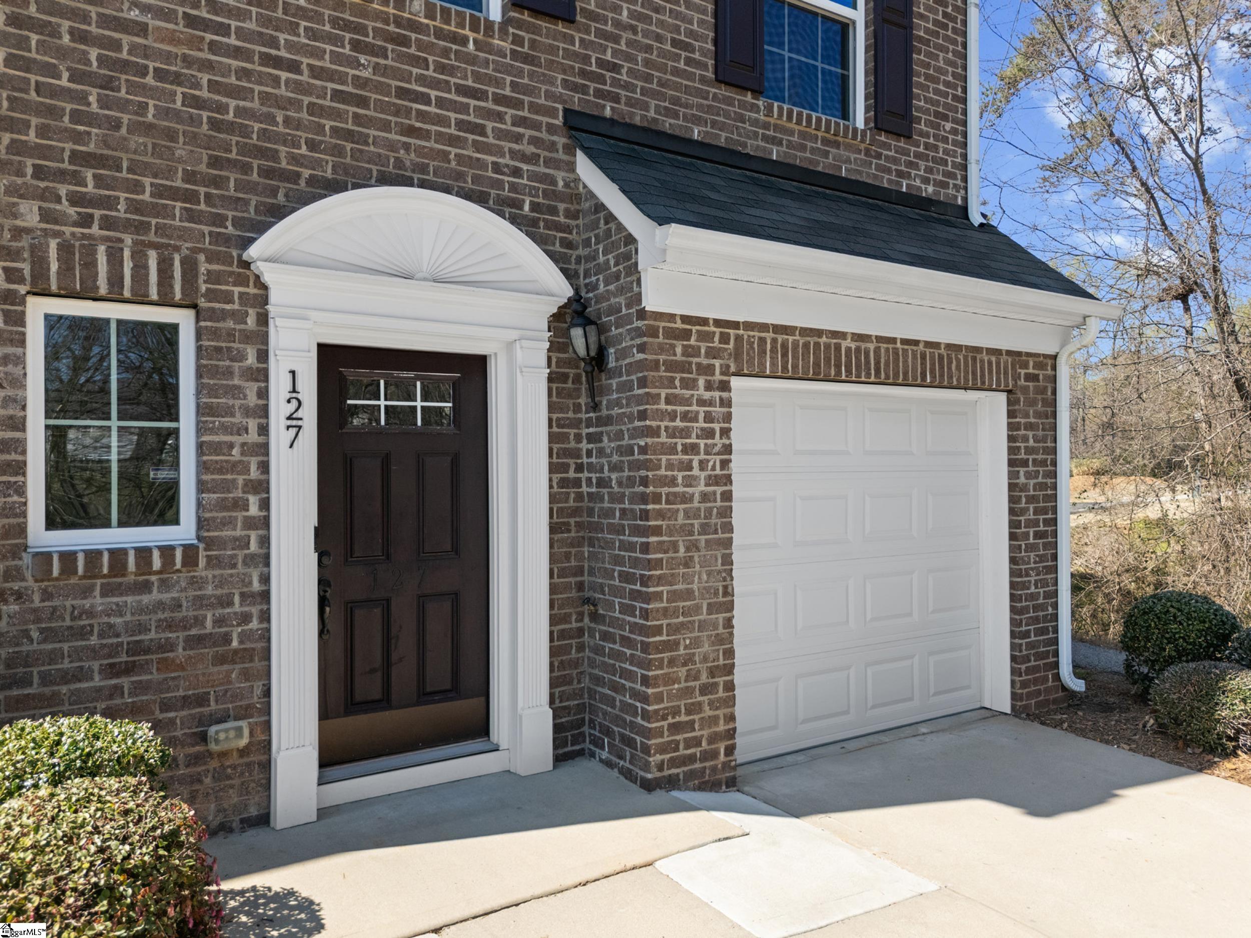 127 Emerywood Lane Property Photo 6