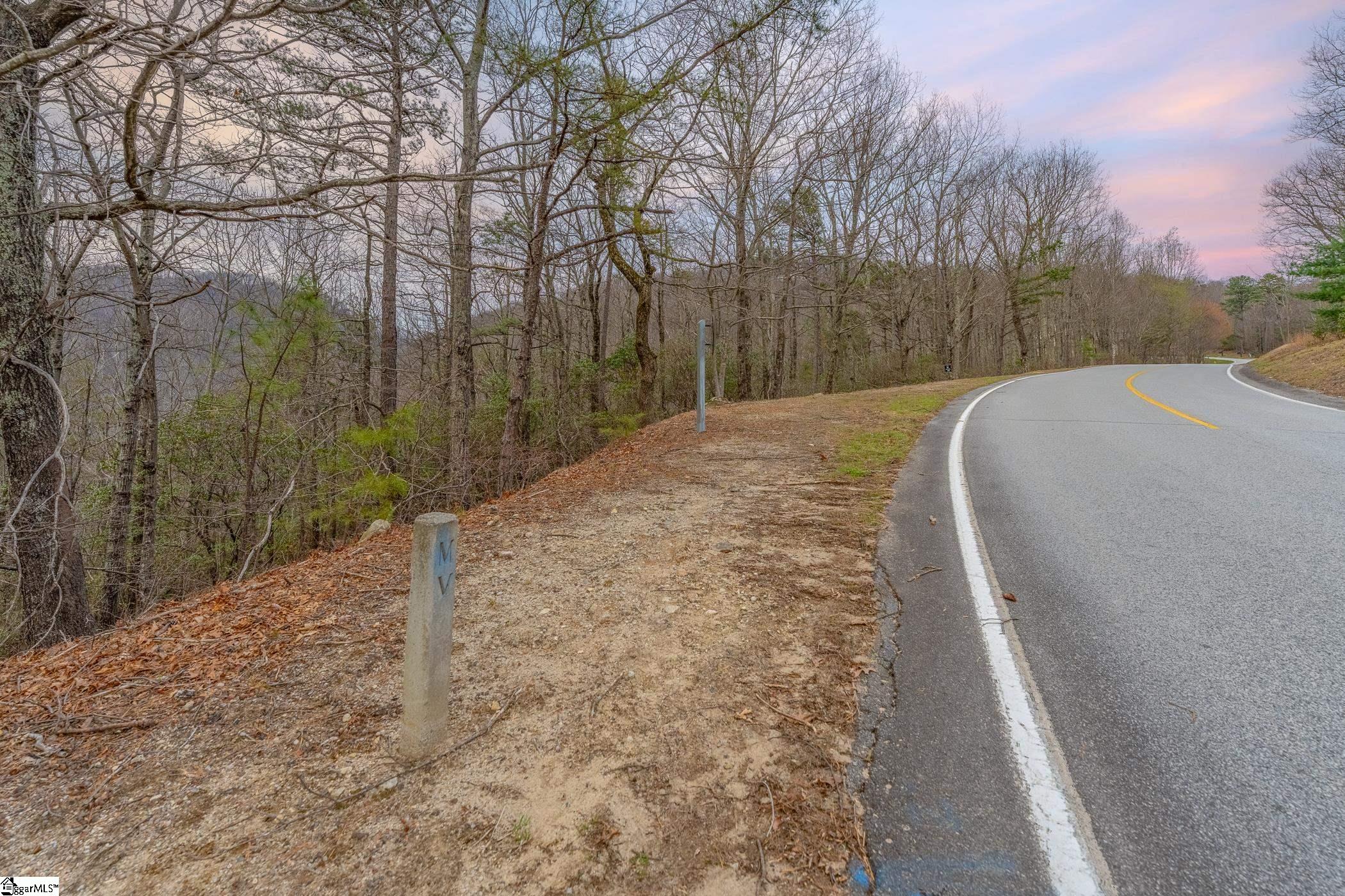 901 Mountain Summit Road Property Photo 3