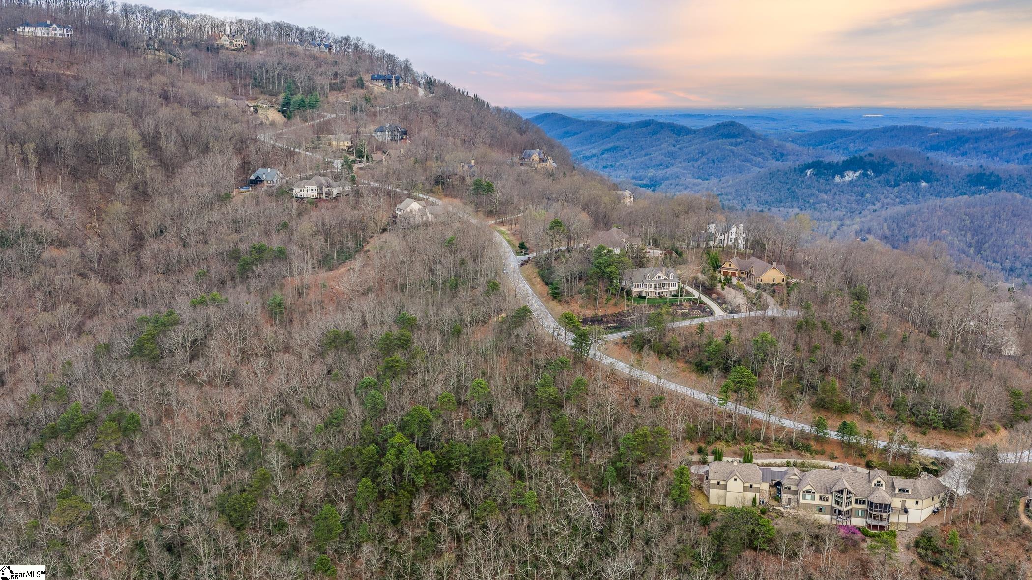 901 Mountain Summit Road Property Photo 8