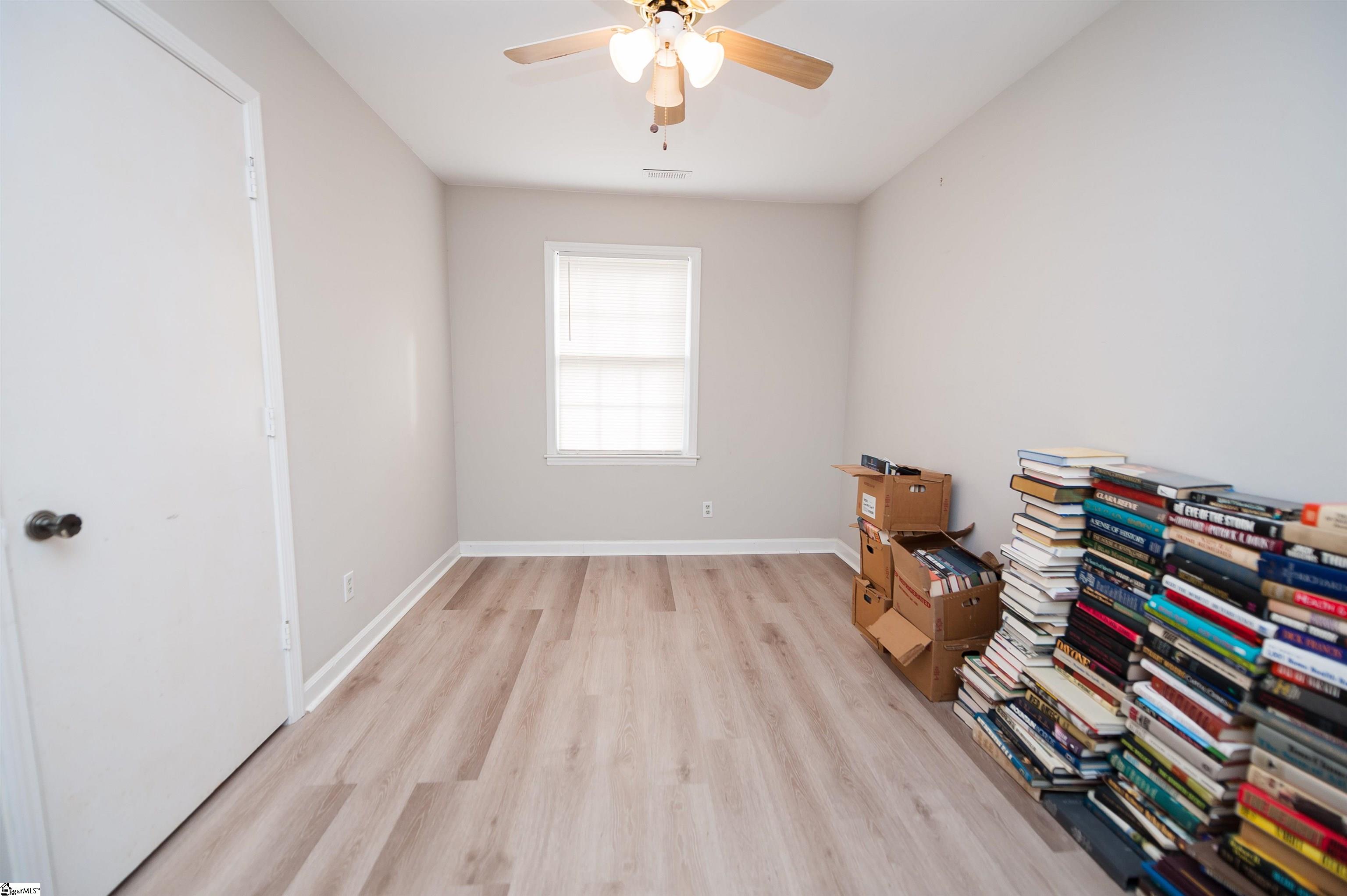 1466 B Dover Road Property Photo 15
