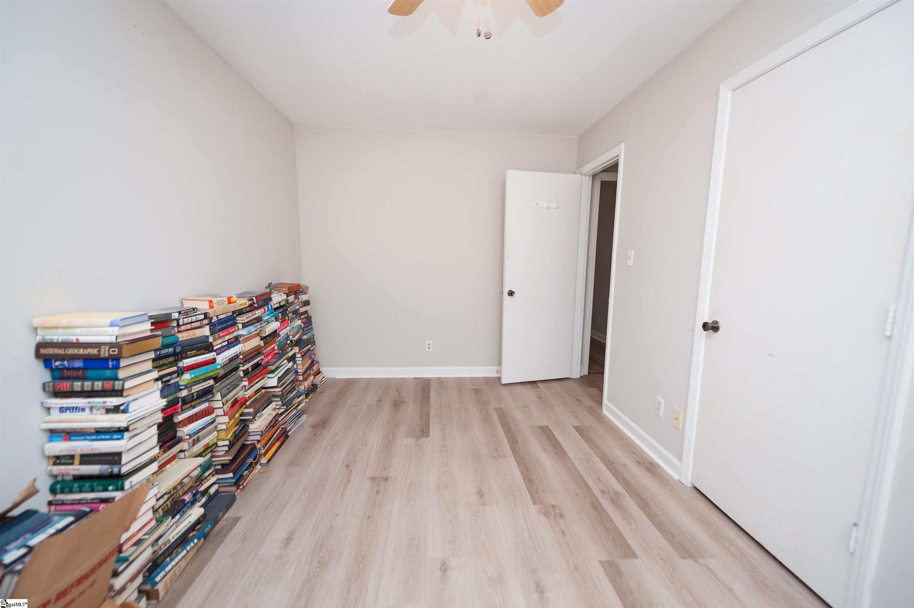 1466 B Dover Road Property Photo 16