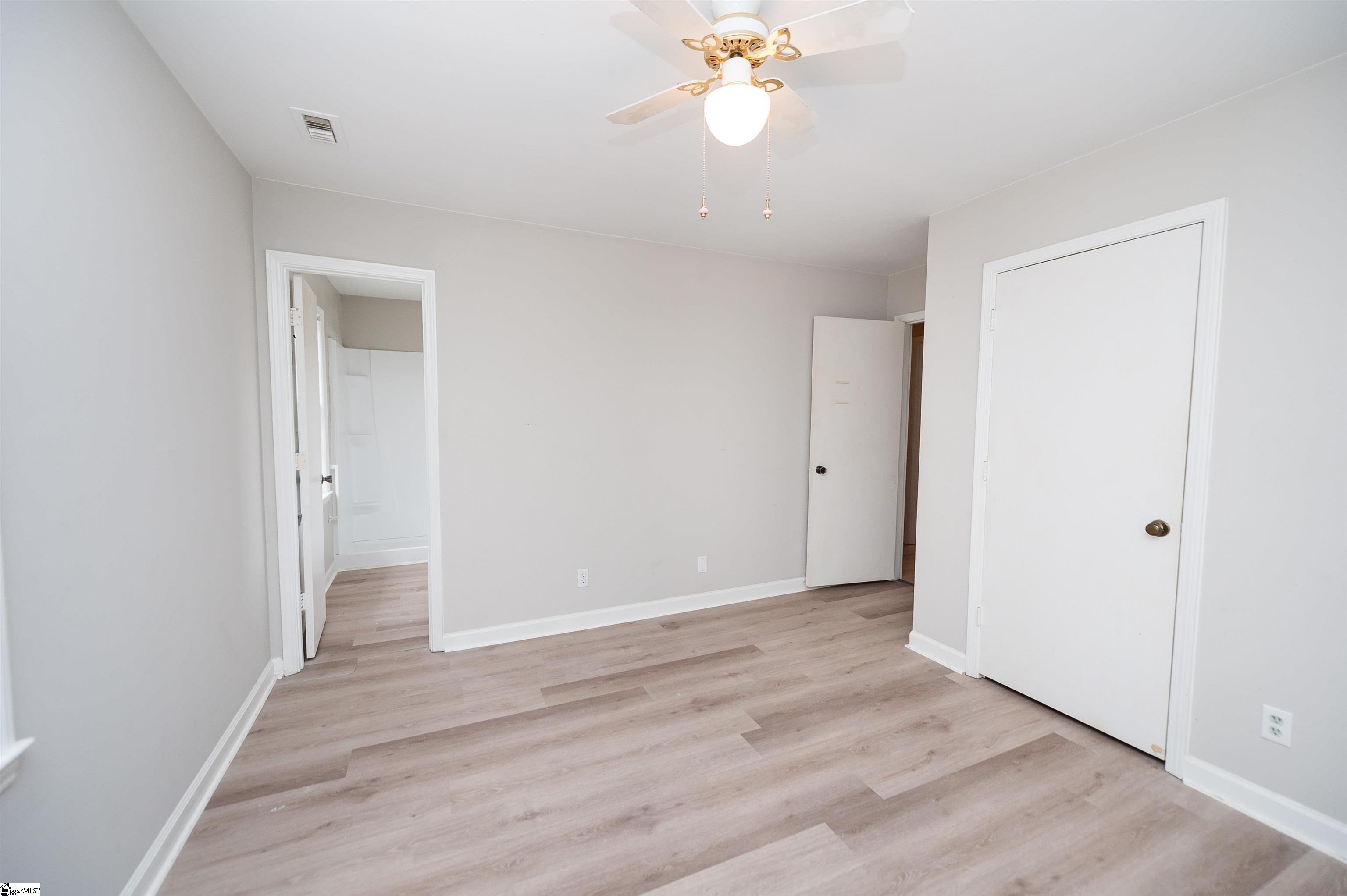 1466 B Dover Road Property Photo 19