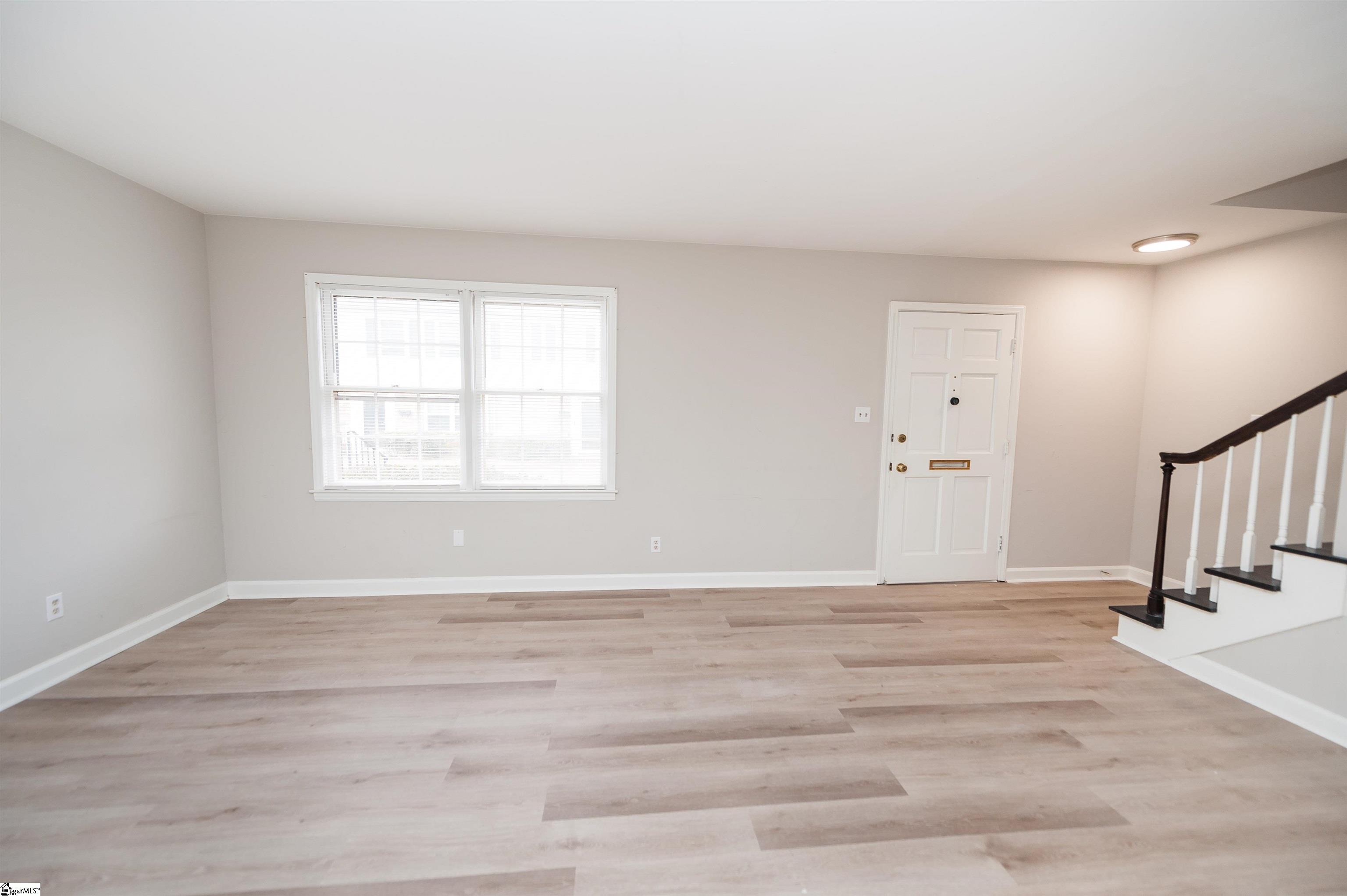 1466 B Dover Road Property Photo 22