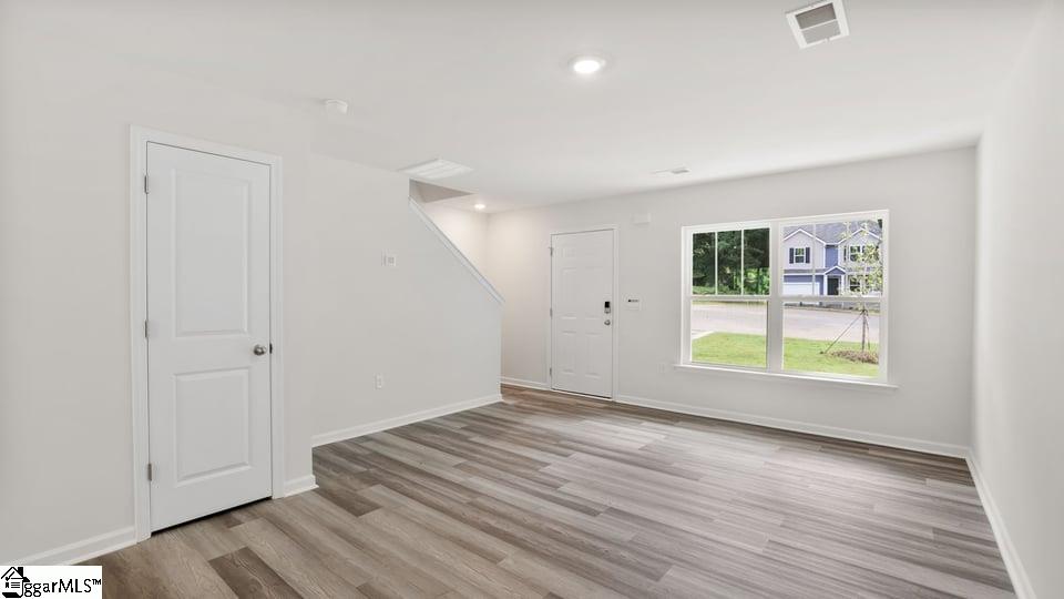 140 Hawk Ridge Road Property Photo 8