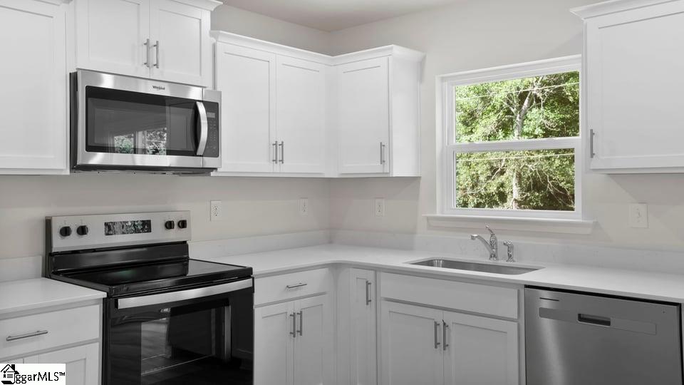 140 Hawk Ridge Road Property Photo 12