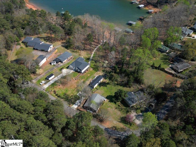 1028 Pinelake Drive Property Photo 44