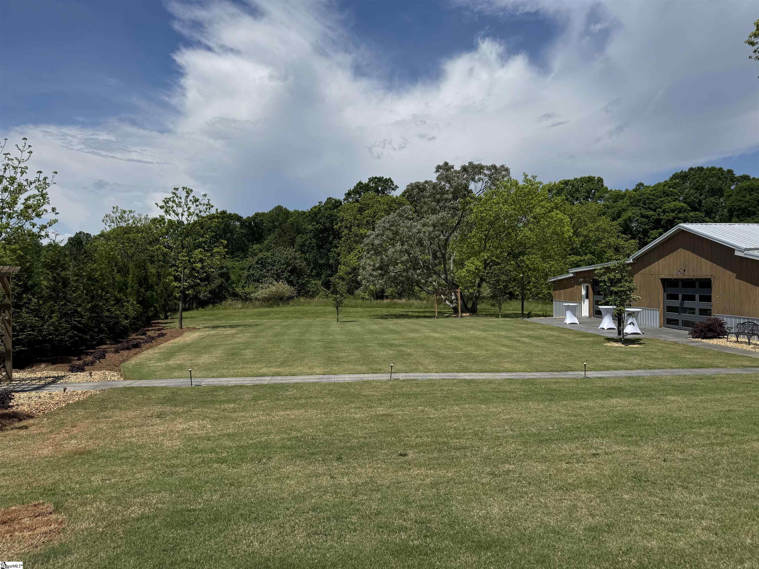 10049 Old White Horse Road Property Photo 7