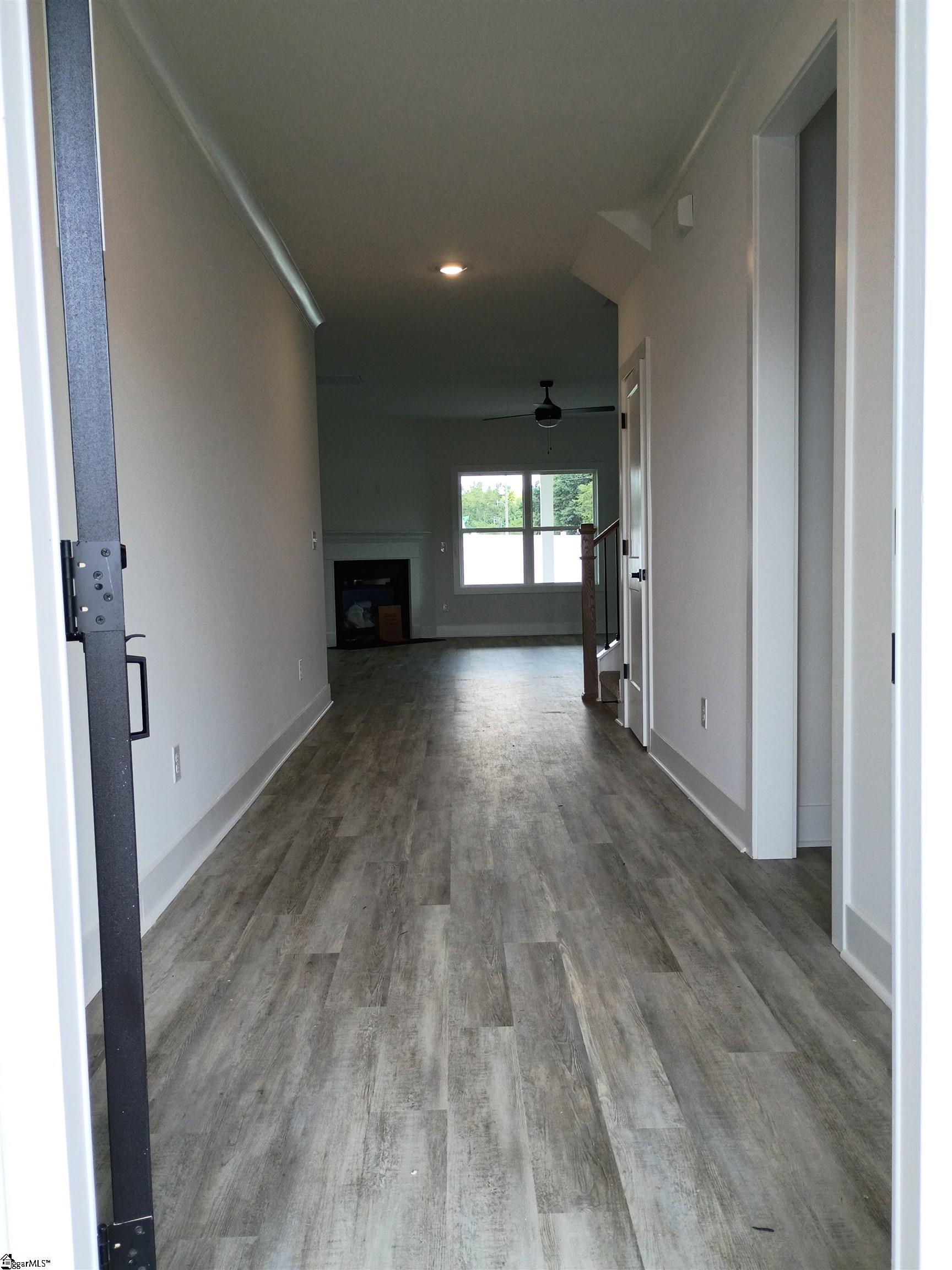 202 Glencliff Way Property Photo 4