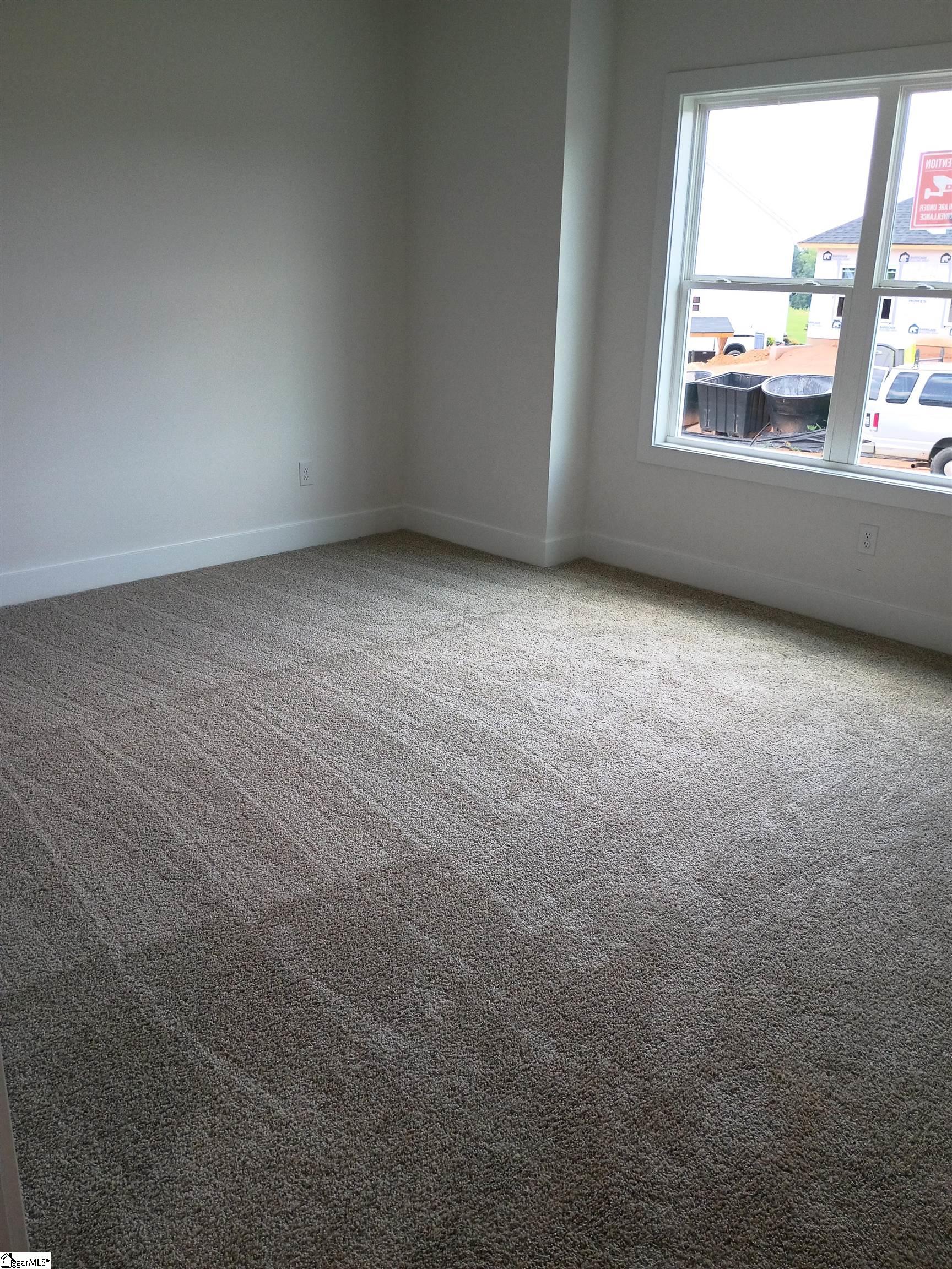 202 Glencliff Way Property Photo 7