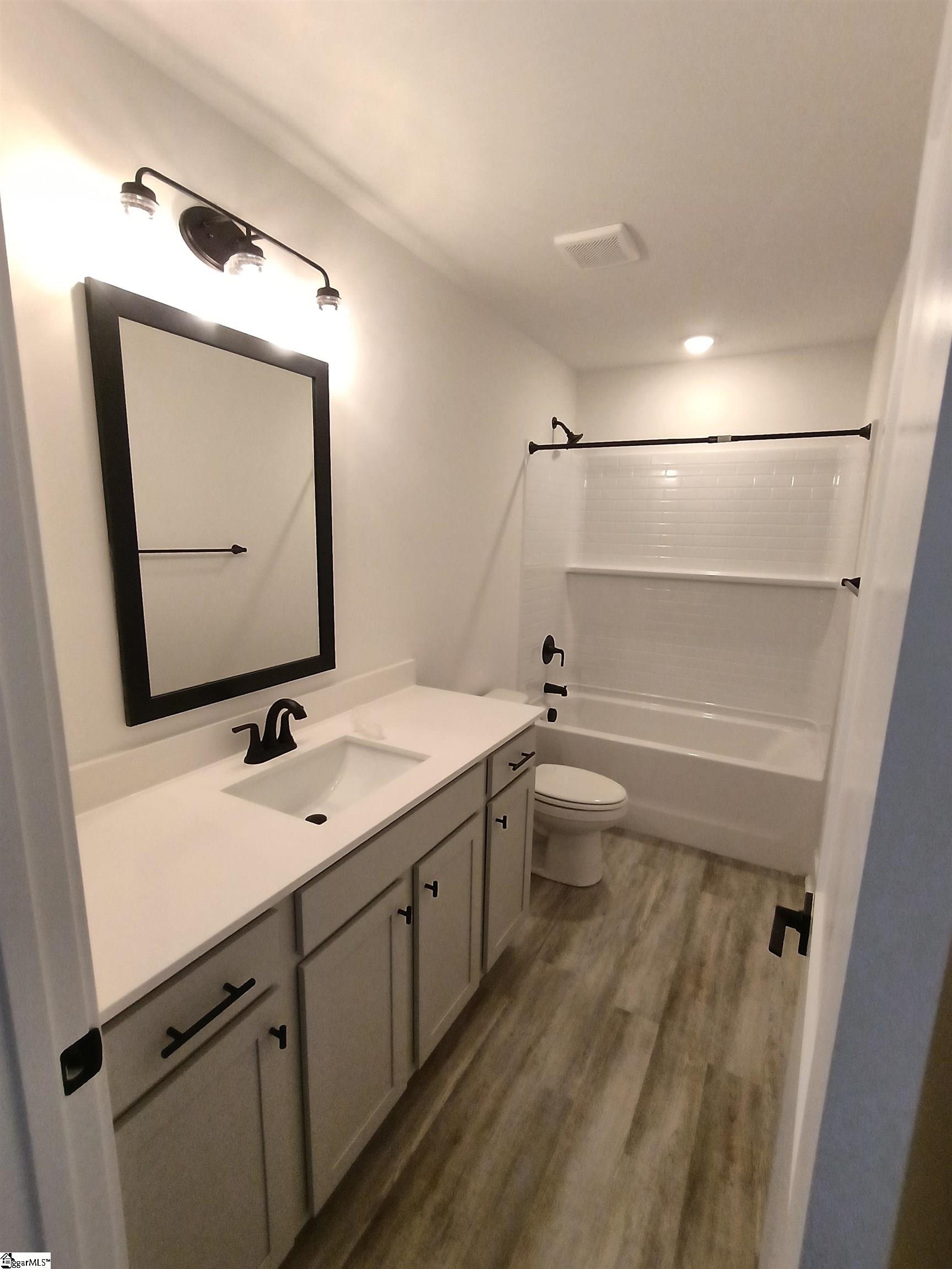 202 Glencliff Way Property Photo 29