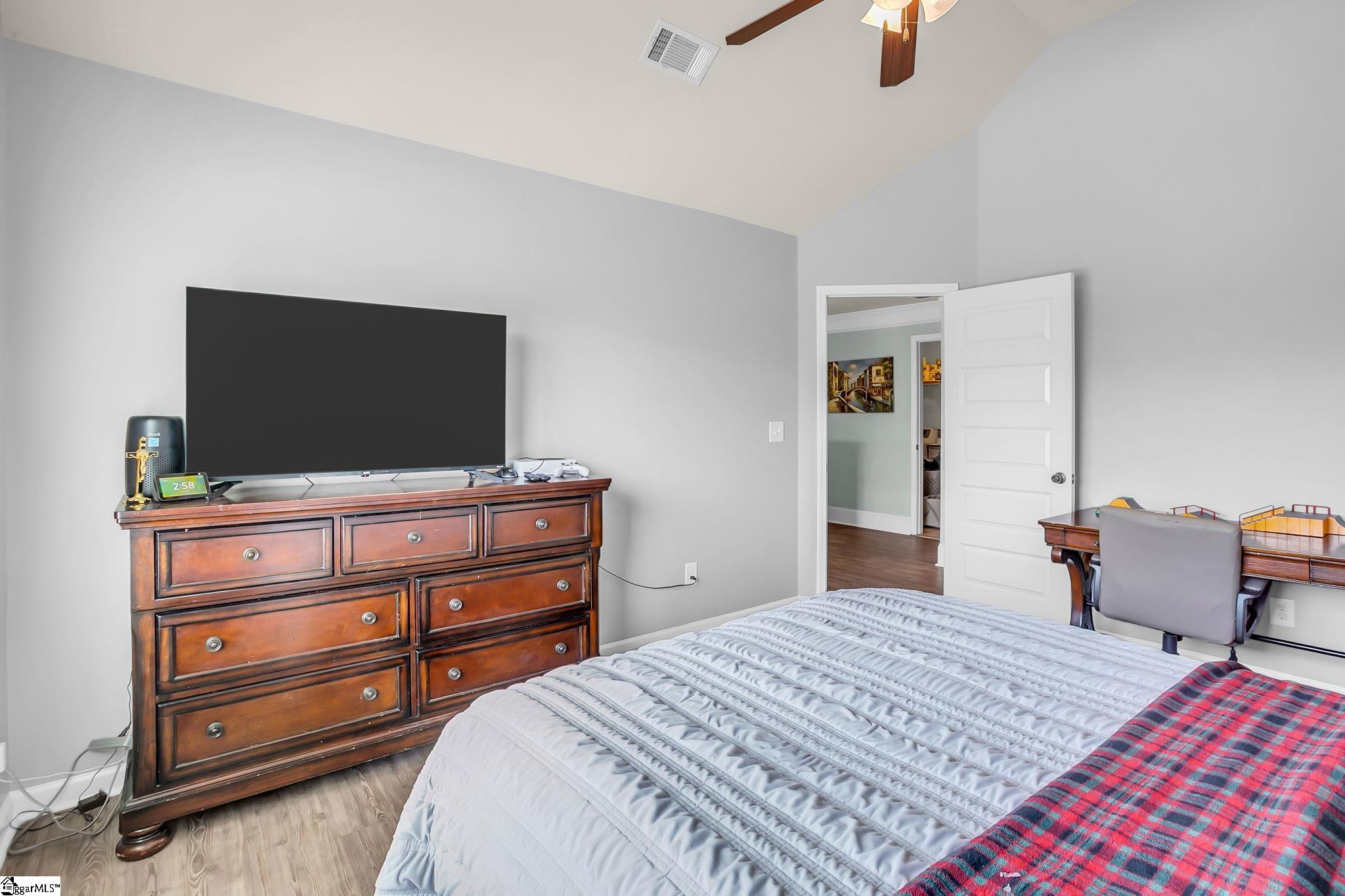 209 Tuscany Falls Drive Property Photo 23