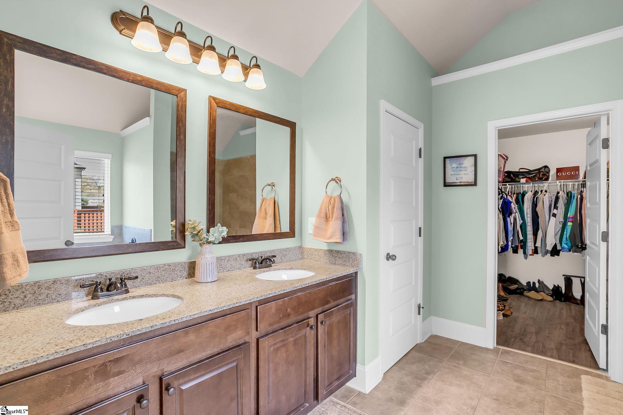 209 Tuscany Falls Drive Property Photo 31